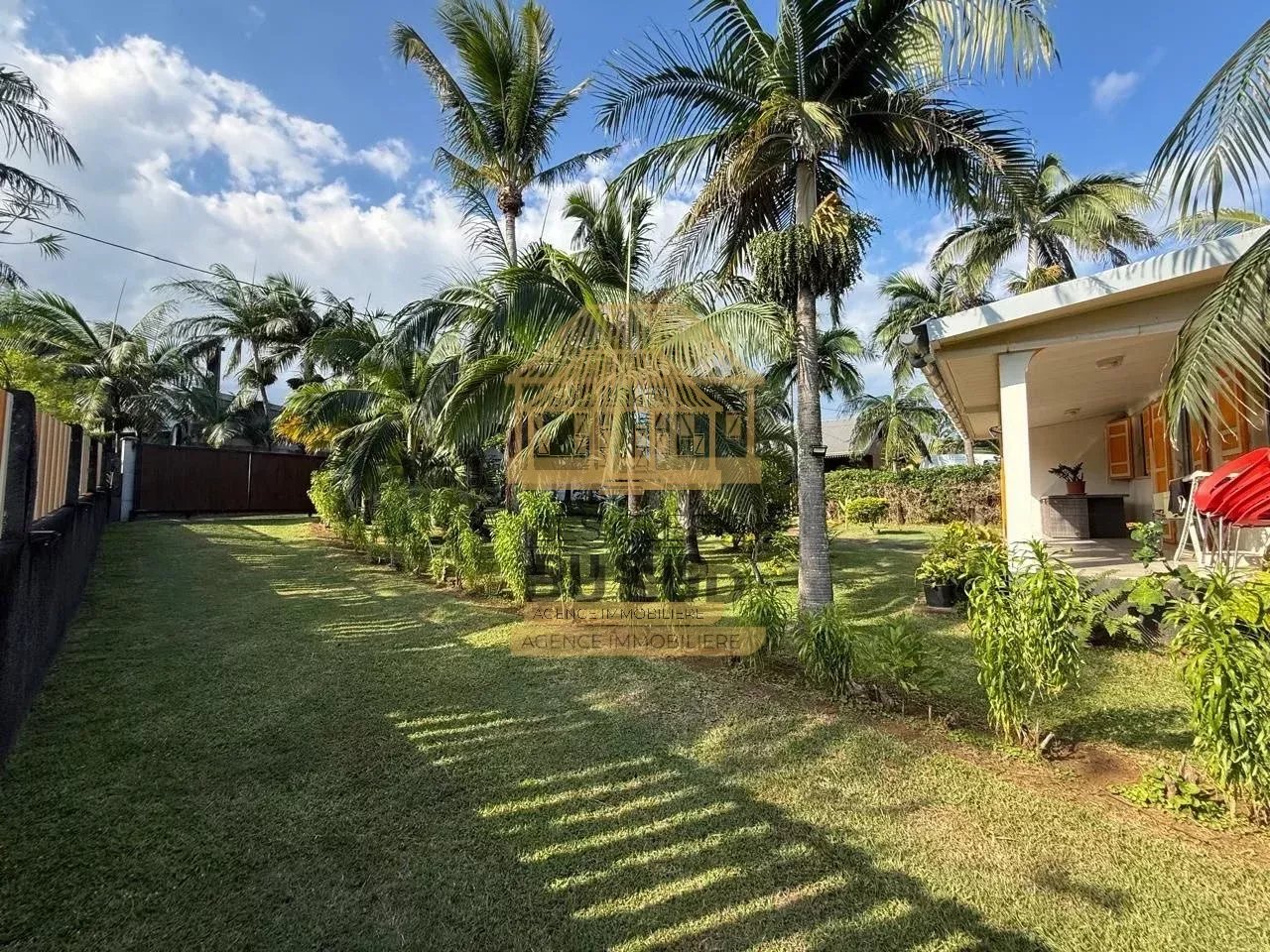 A VENDRE- VILLA DE TYPE T4 DE 106 M2 ENVIRON - SAINT- JOSEPH - 219 000 €