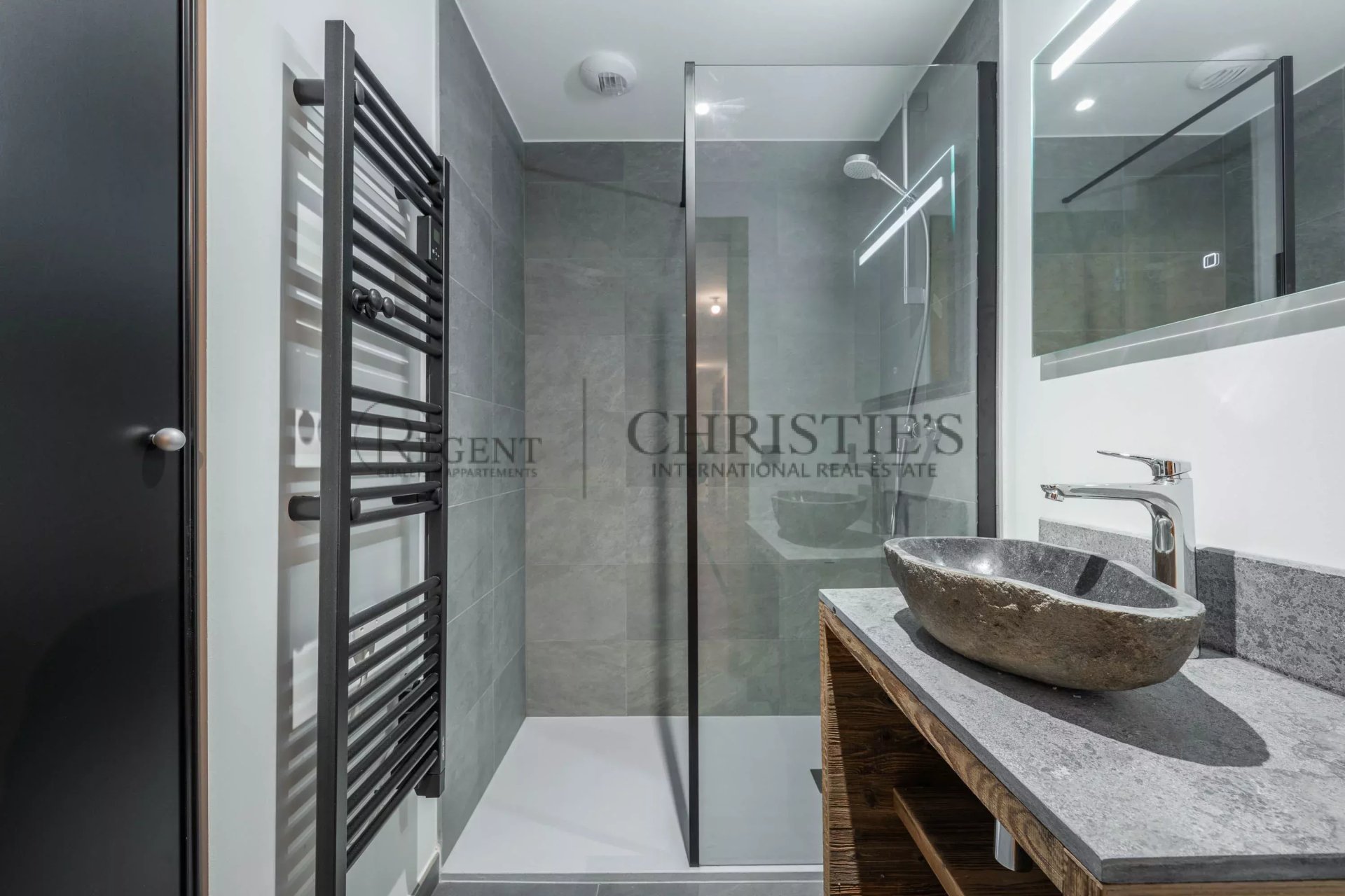 Apartment/Flat's Image 5