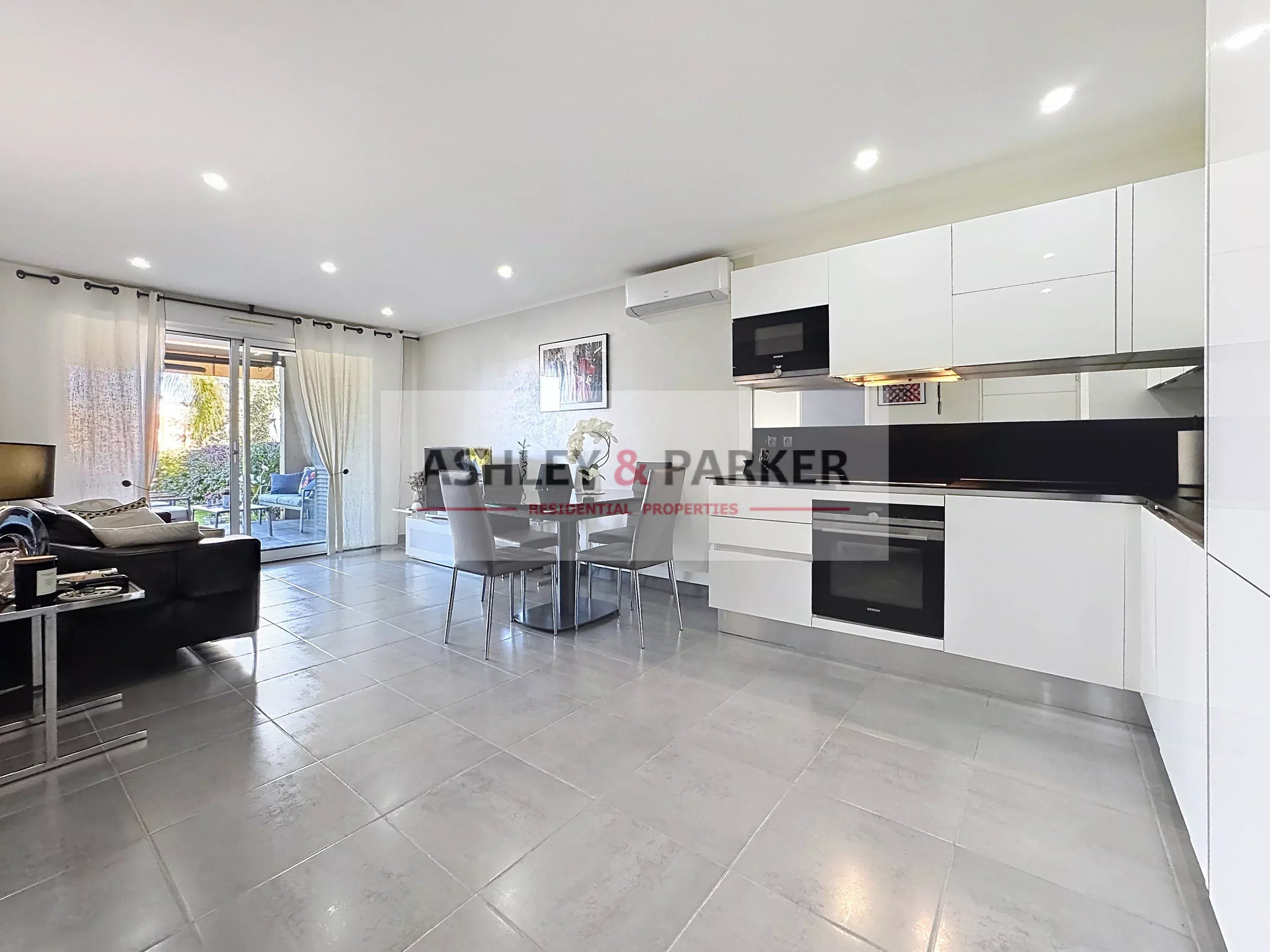APPARTEMENT 2 PIECES - Photo 3