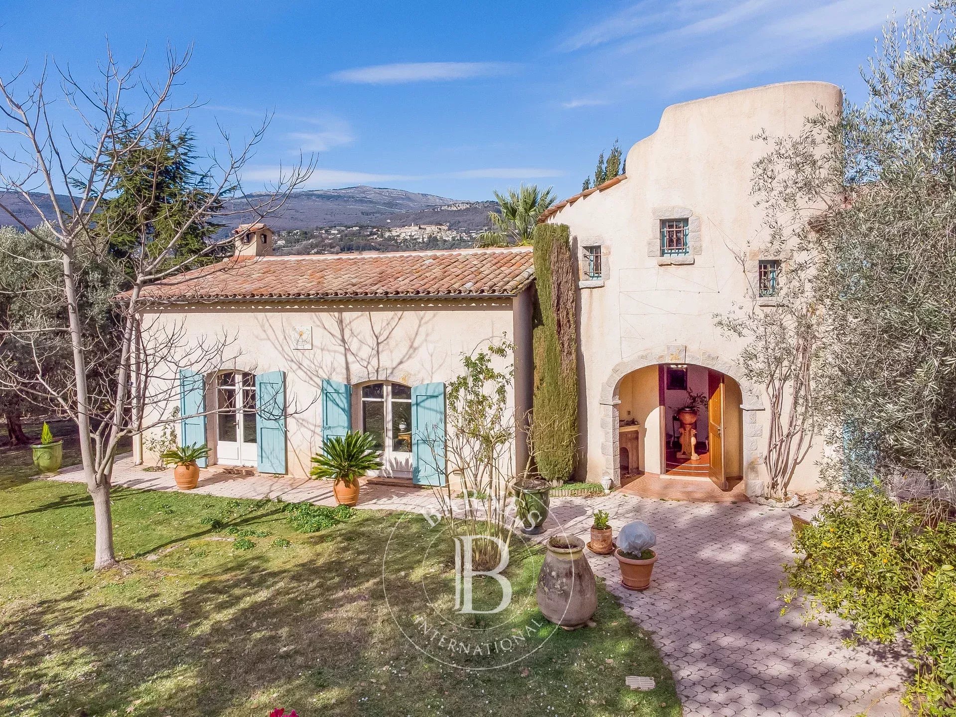 Villa Valbonne - picture 13