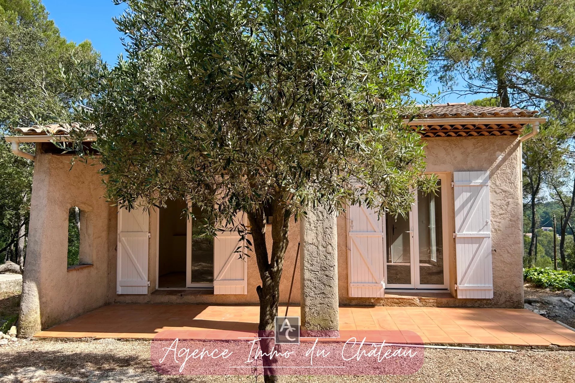 Agence immobilière de 