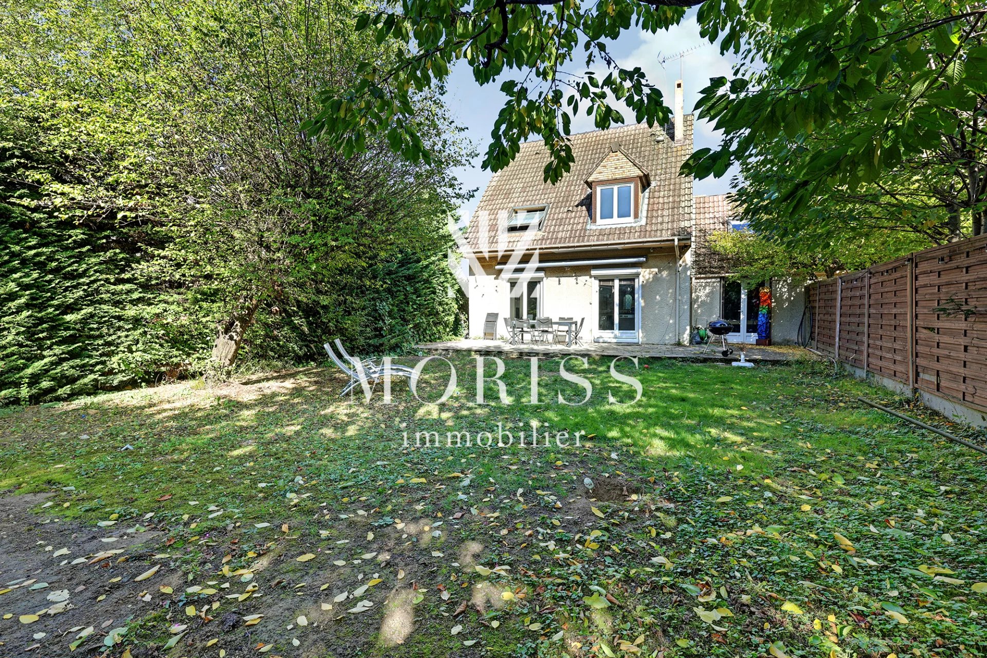MAISON 6 PIECES DE 96 m2 AVEC 200 M2 DE JARDIN -  PARC DES BEAUM - Image 1