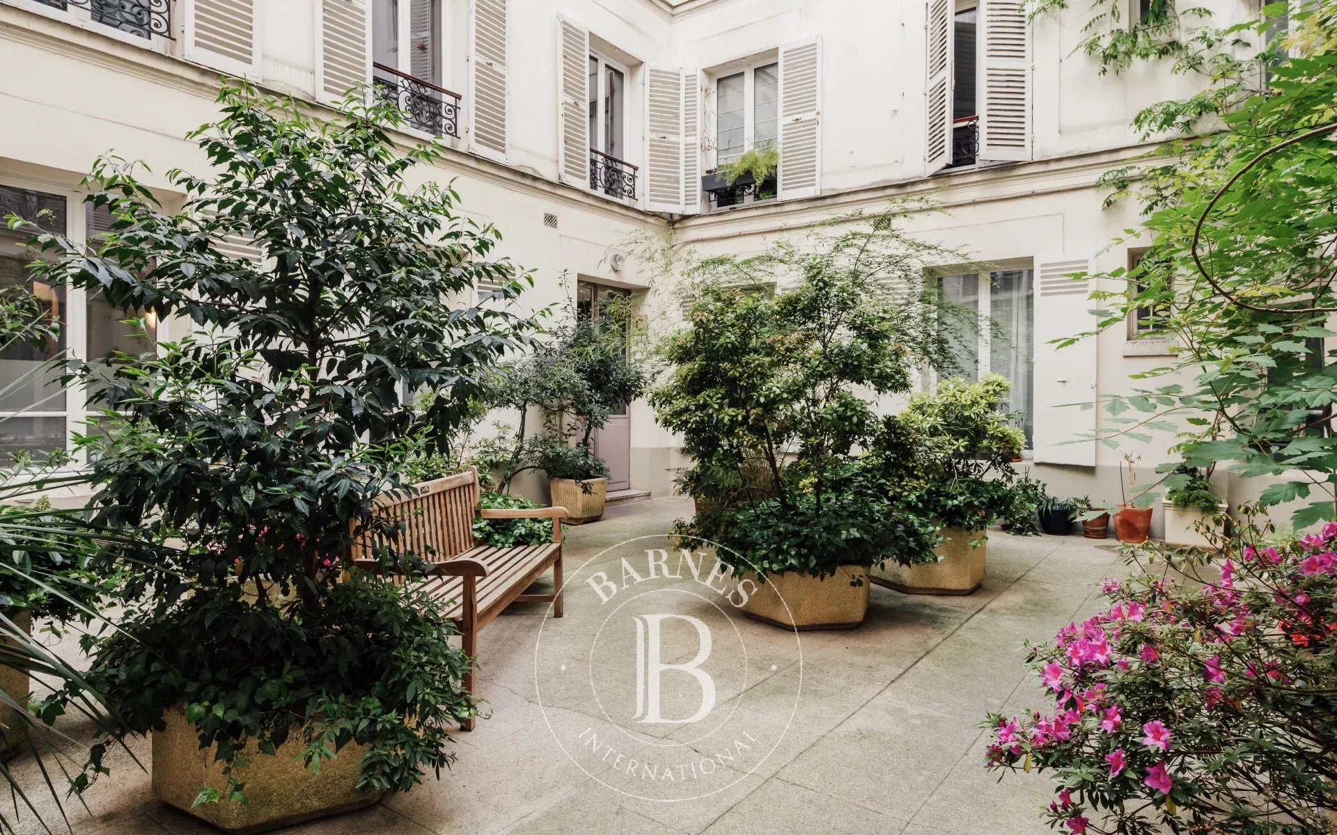 Daire Paris 9ème - picture 14