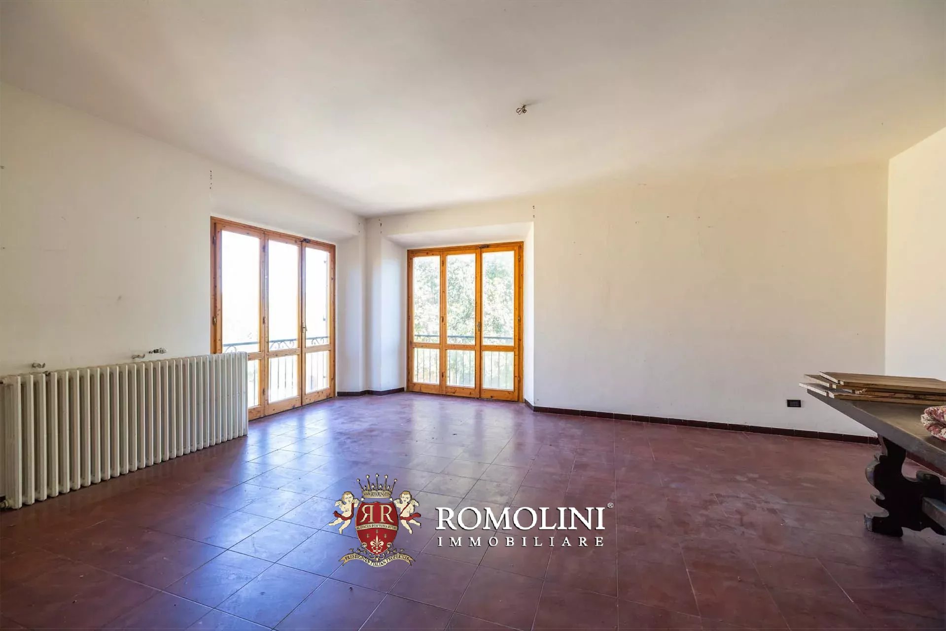 8 Bedroom Villa/Townhouse's Image 33