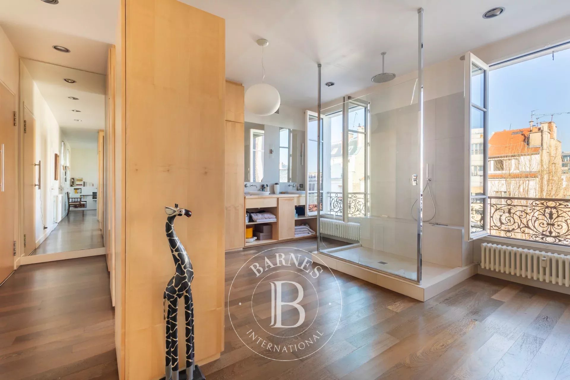 Neuilly - Charles Laffitte - Upper floor apartment - 2 or 3-bed - picture 12