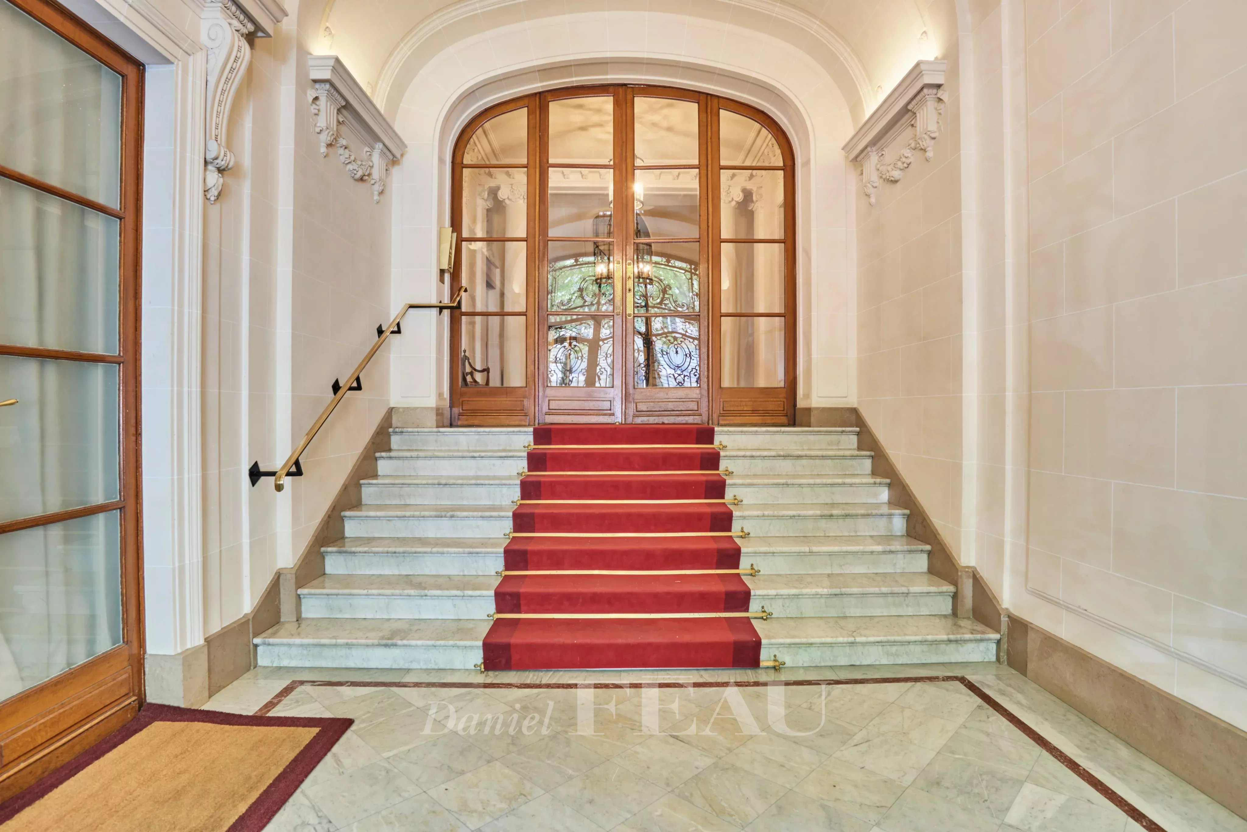 Location Appartement Paris 16ème