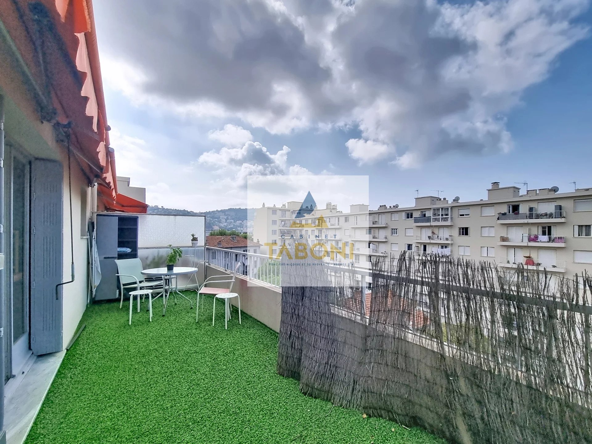 STUDIO + CAVE / MARECHAL LYAUTEY