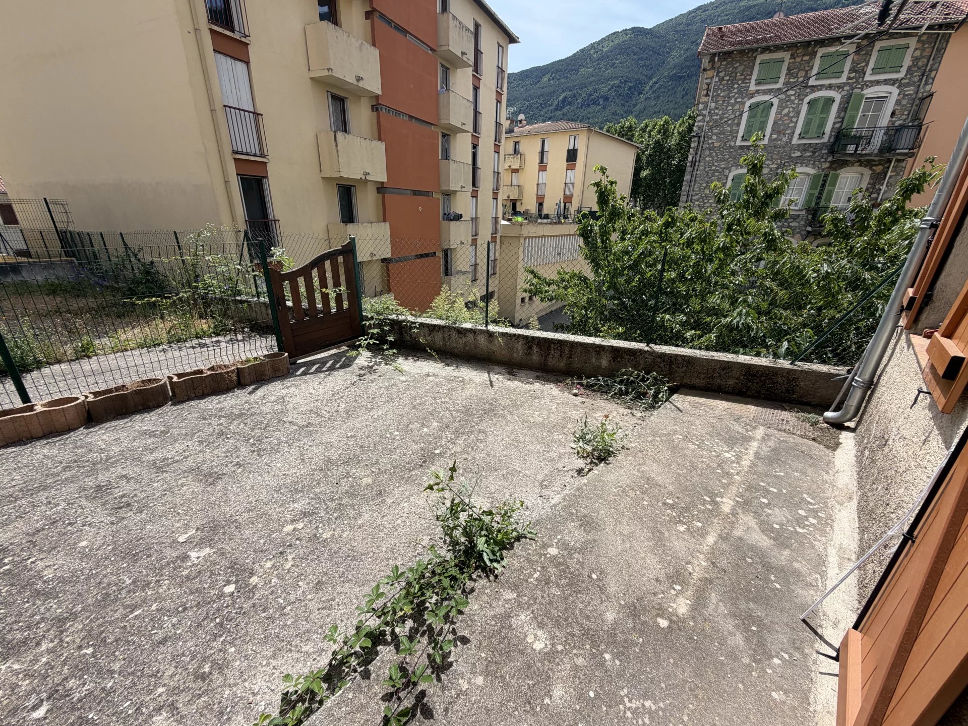 Appartement 48m² en RDJ avec terrasse 18M²