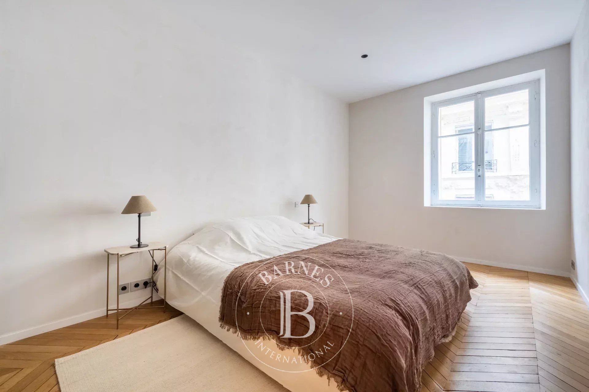 Daire Paris 2ème - picture 13