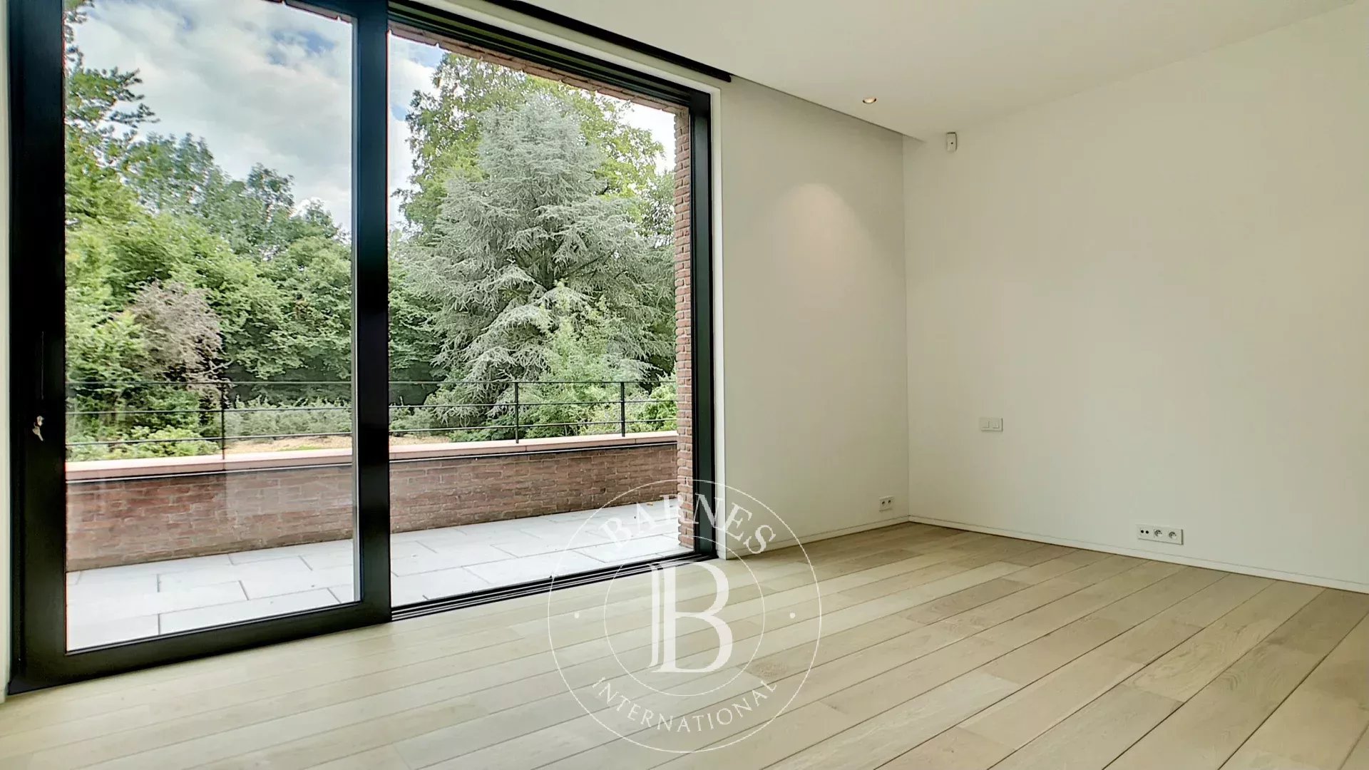 Observatoire Duplex 250m2 3CH 3SDB 2 Parkings