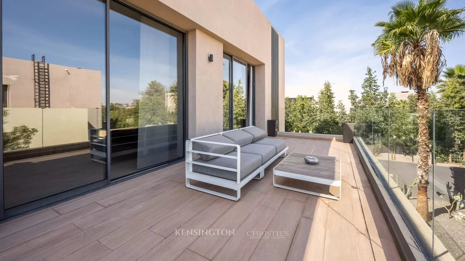 4 Bedroom Villa/Townhouse's Image 9