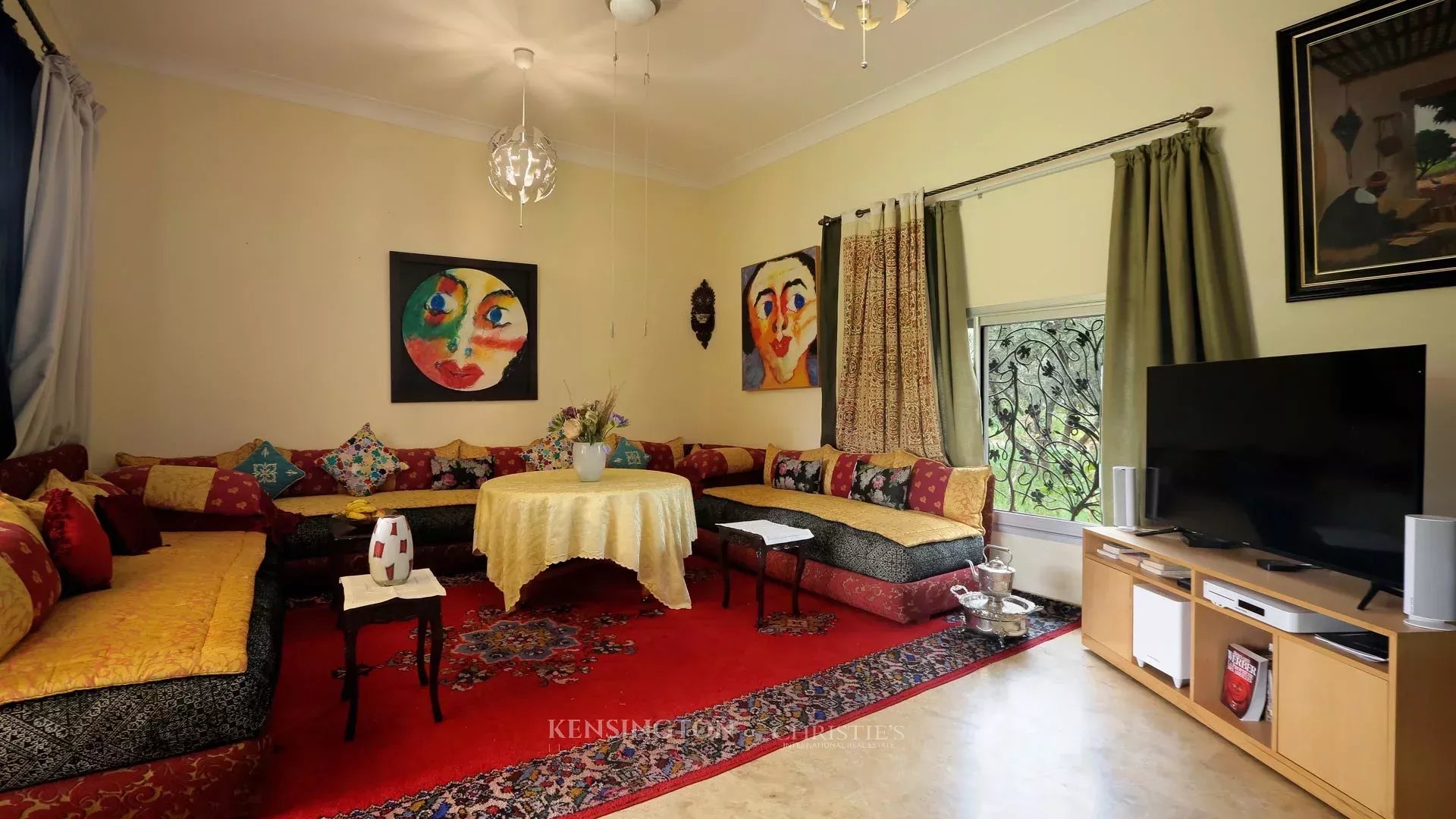 4 Bedroom Villa/Townhouse's Image 10