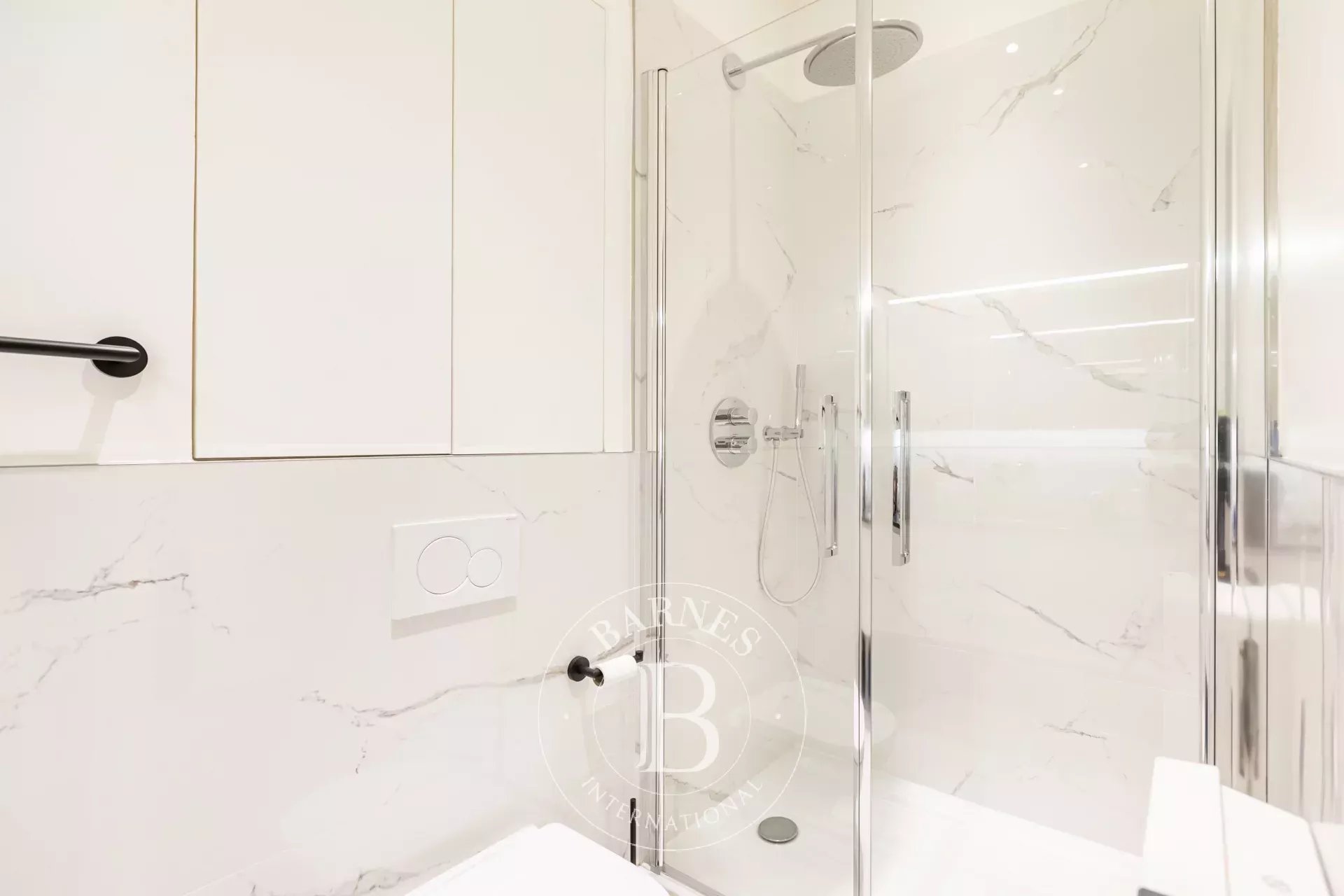 Daire Paris 16ème - picture 13