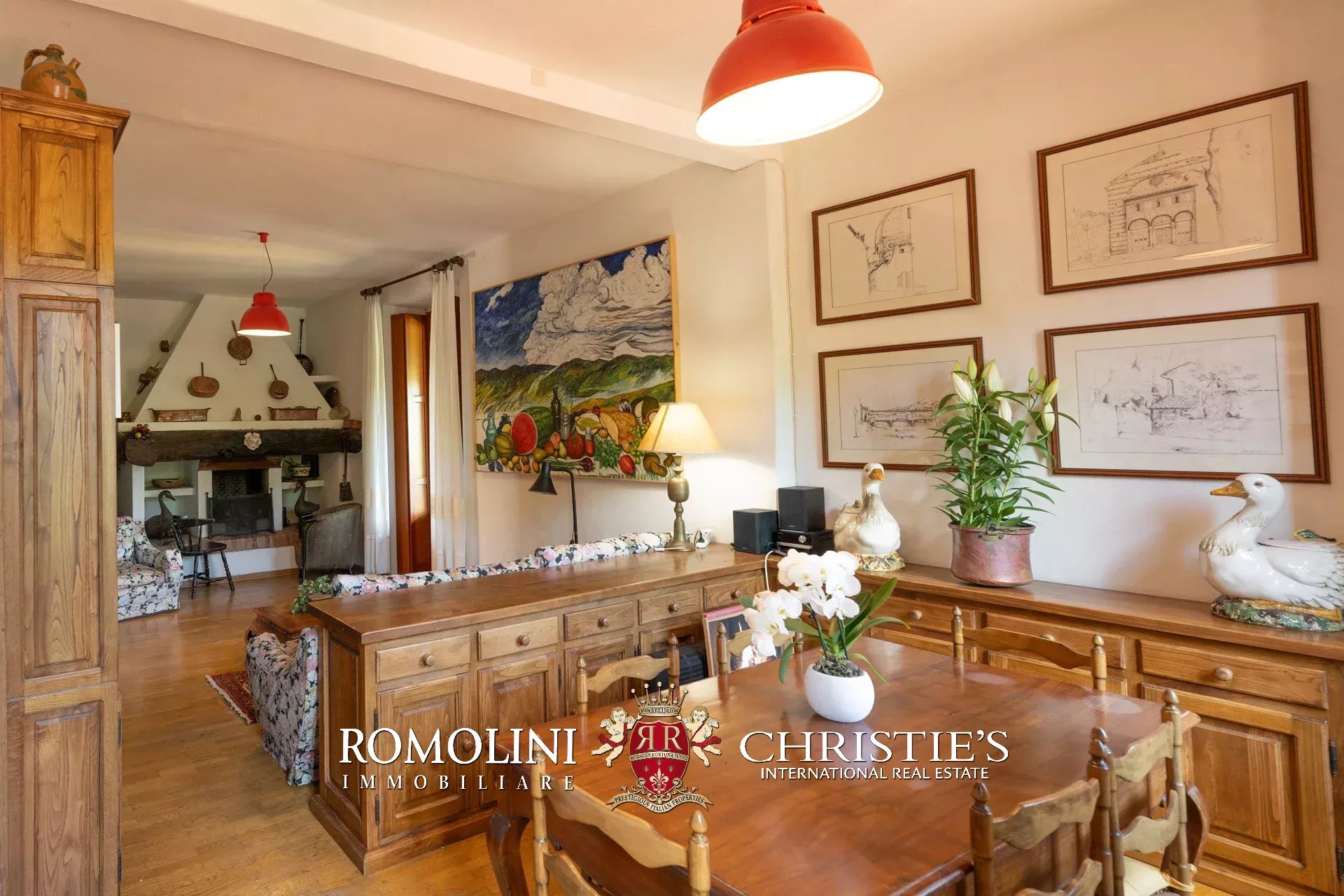 9 Bedroom Villa/Townhouse's Image 52