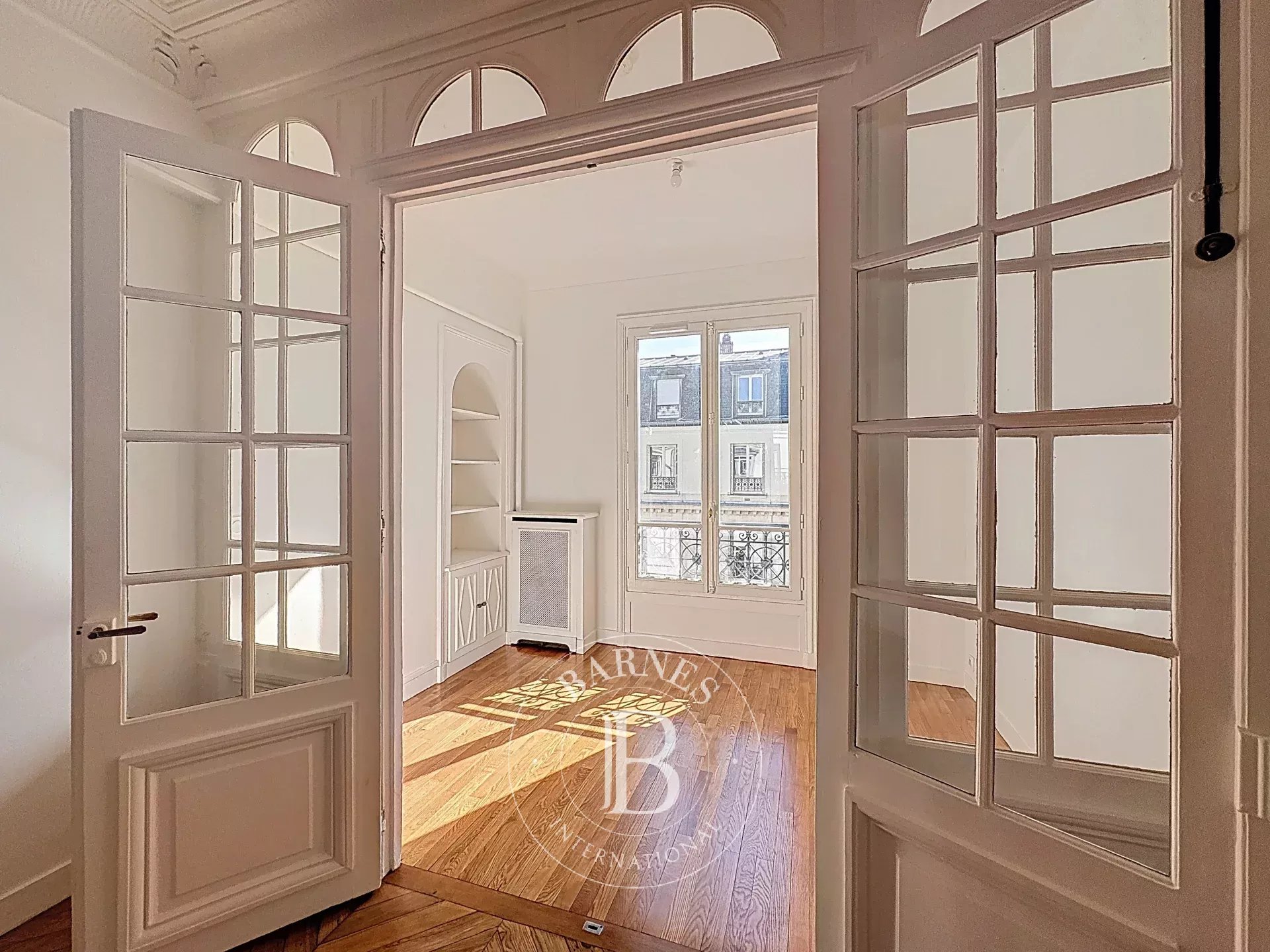 Paris  - Apartment 3 Bedrooms - picture 14