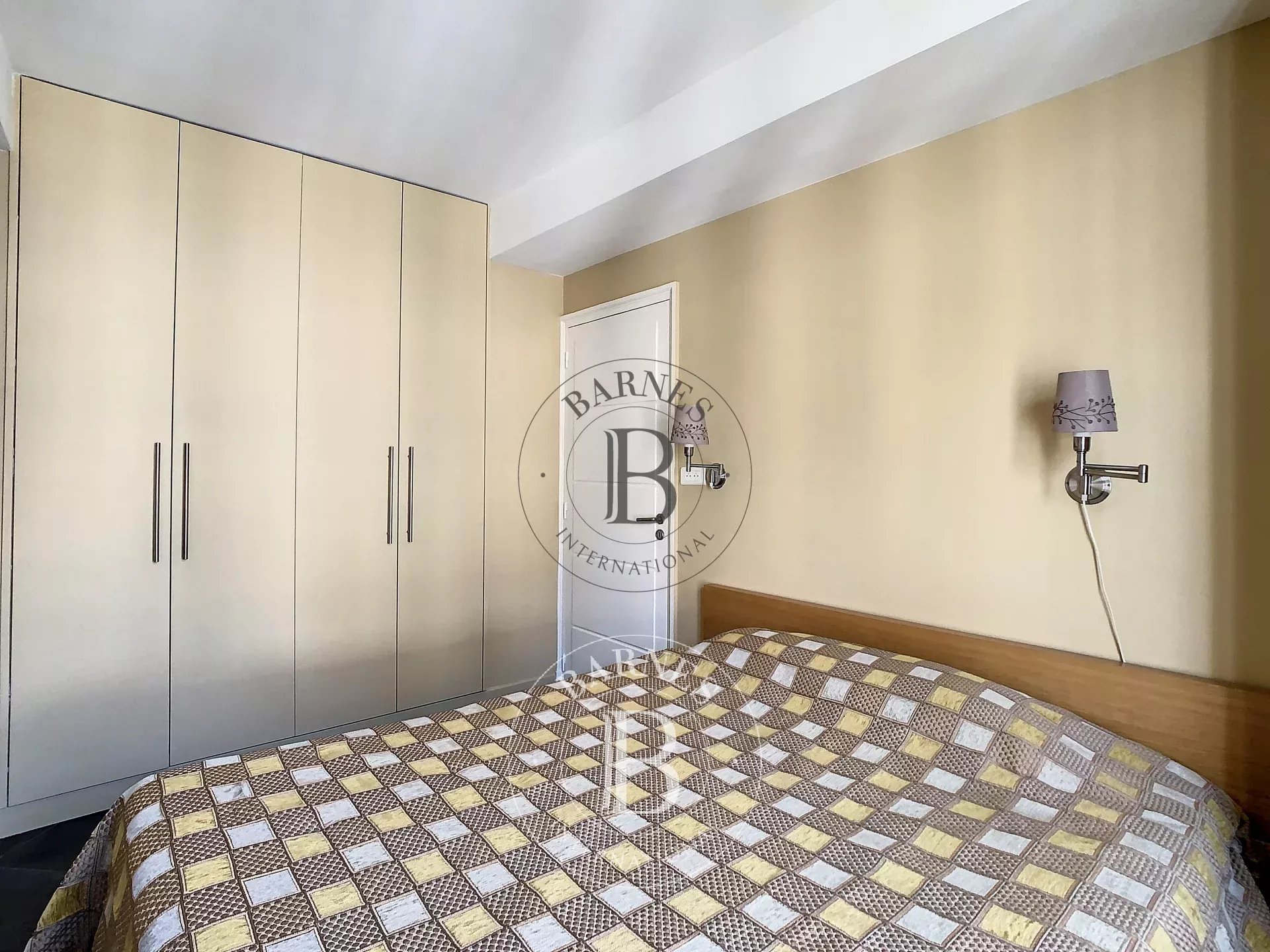 Daire Paris 8ème - picture 5