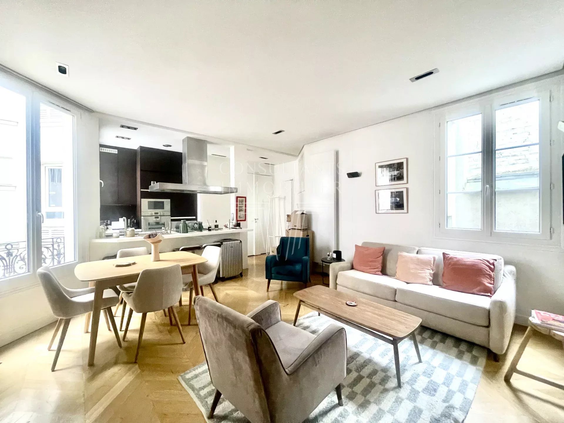Location Appartement Paris 17ème