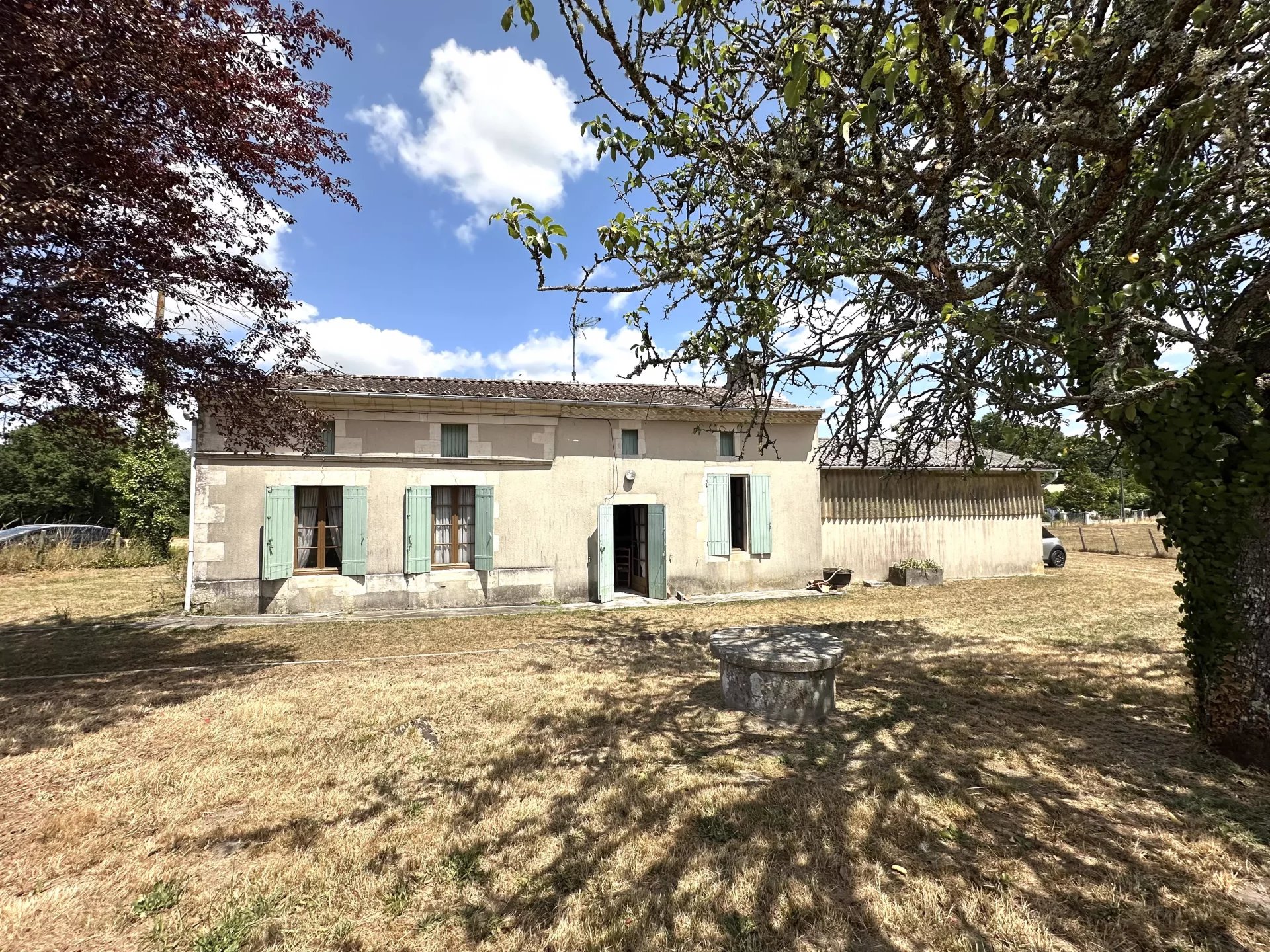 Agence immobilière de ROSER BEATRICE