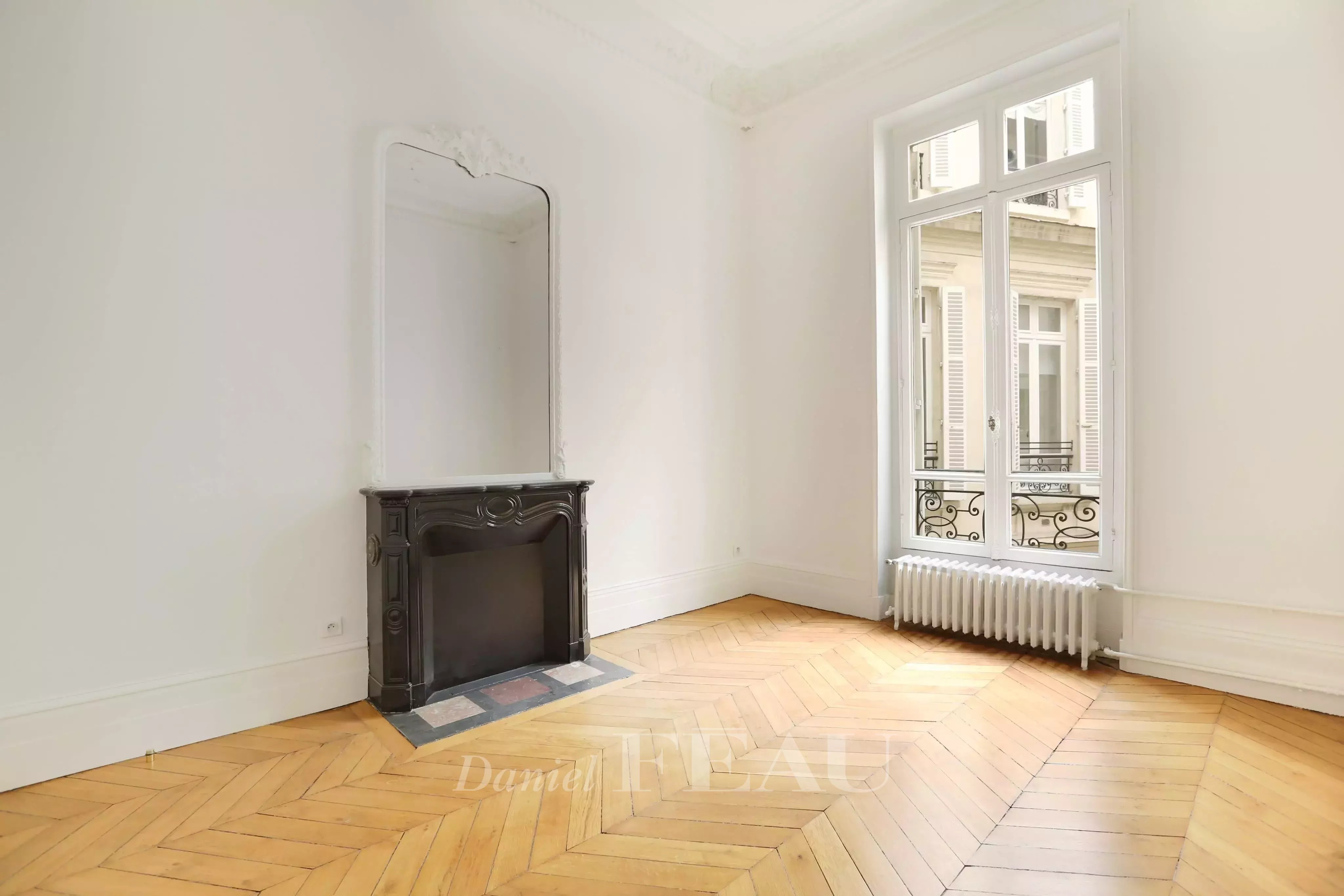 Rental Apartment Paris 8th