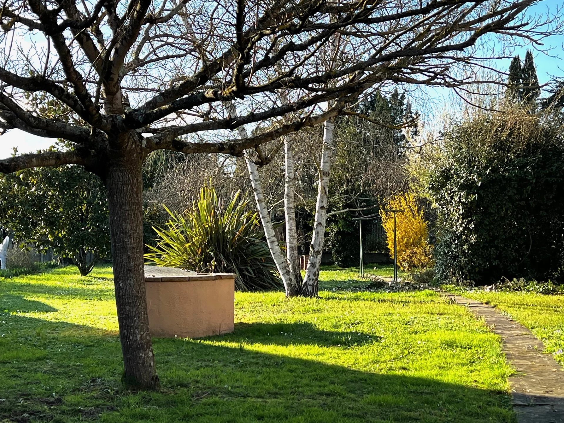 Maison parfait état avec jardin