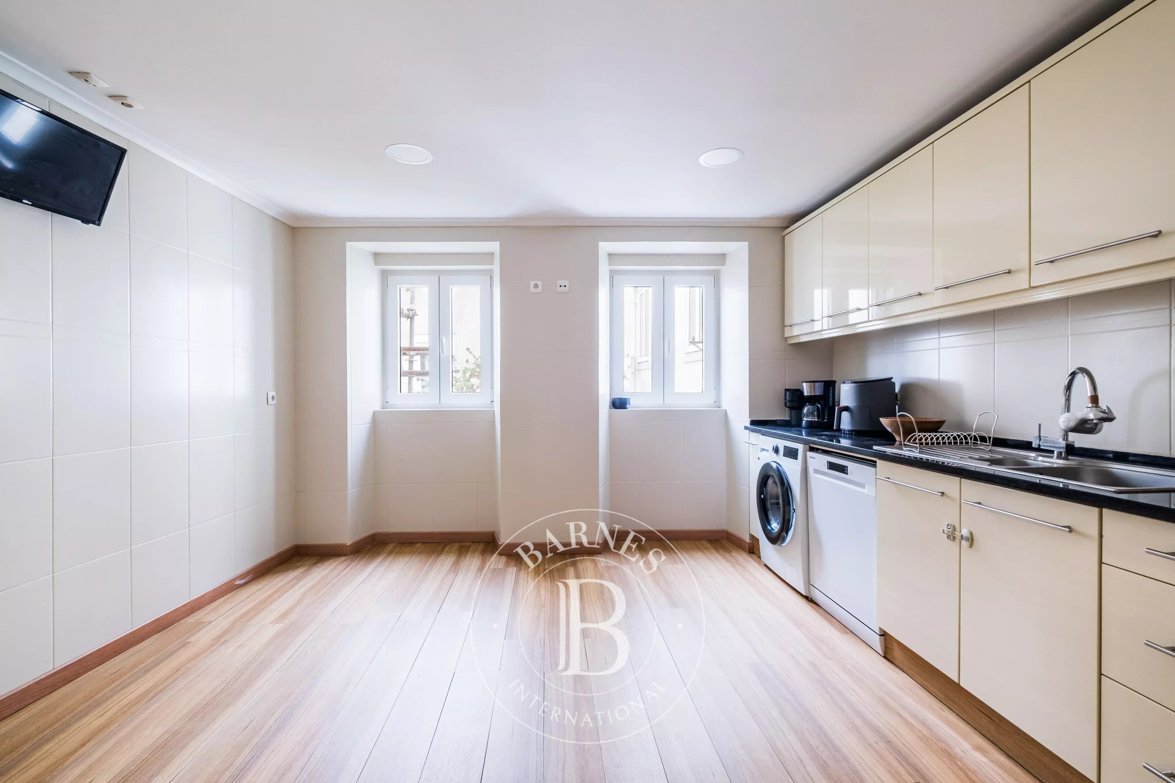 Duplex muito central