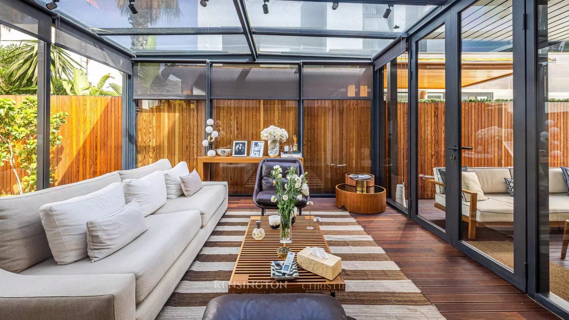 4 Bedroom Villa/Townhouse's Image 5