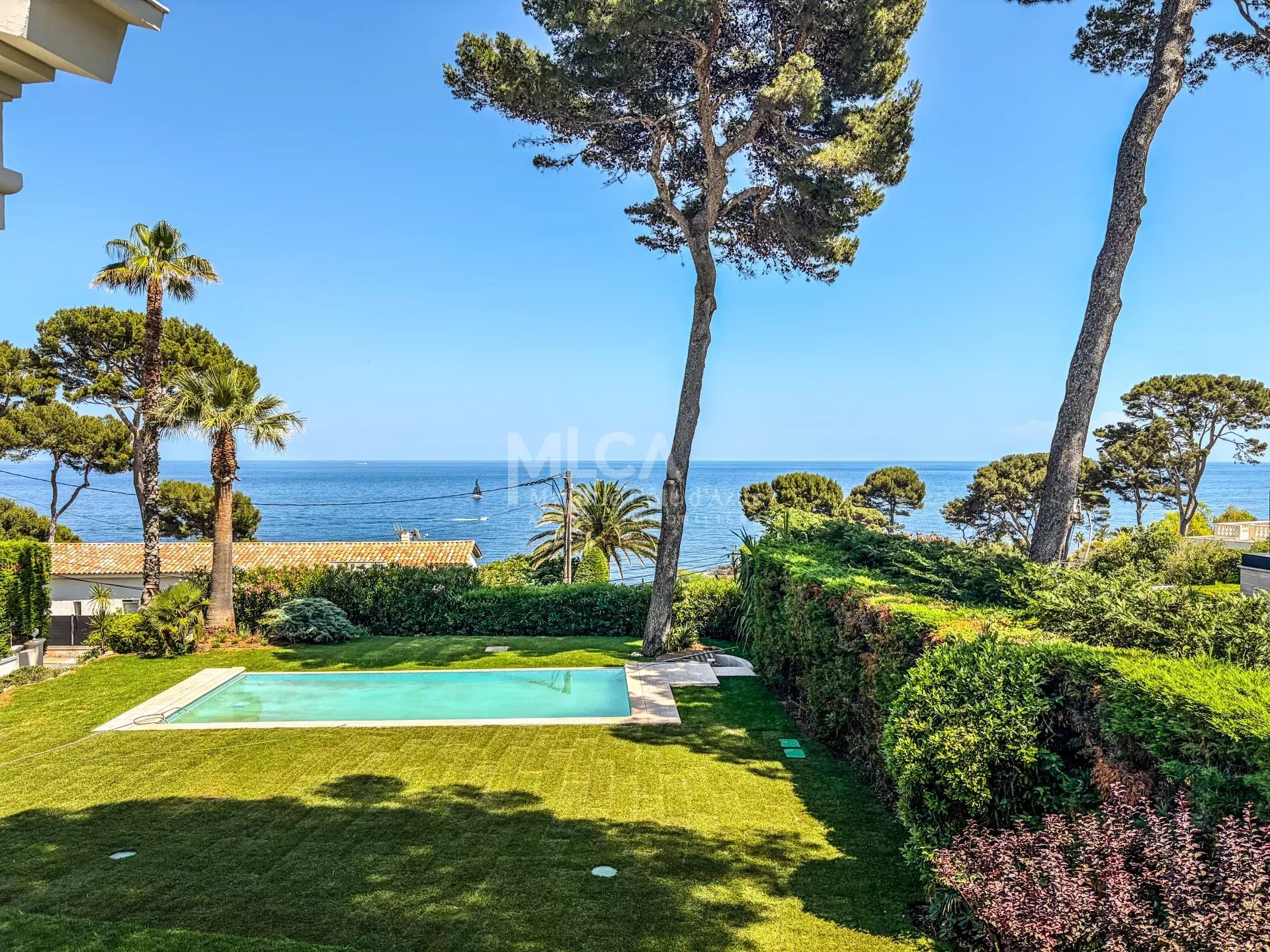 Cap d’Antibes – Versant Est – Vue Mer Panoramique