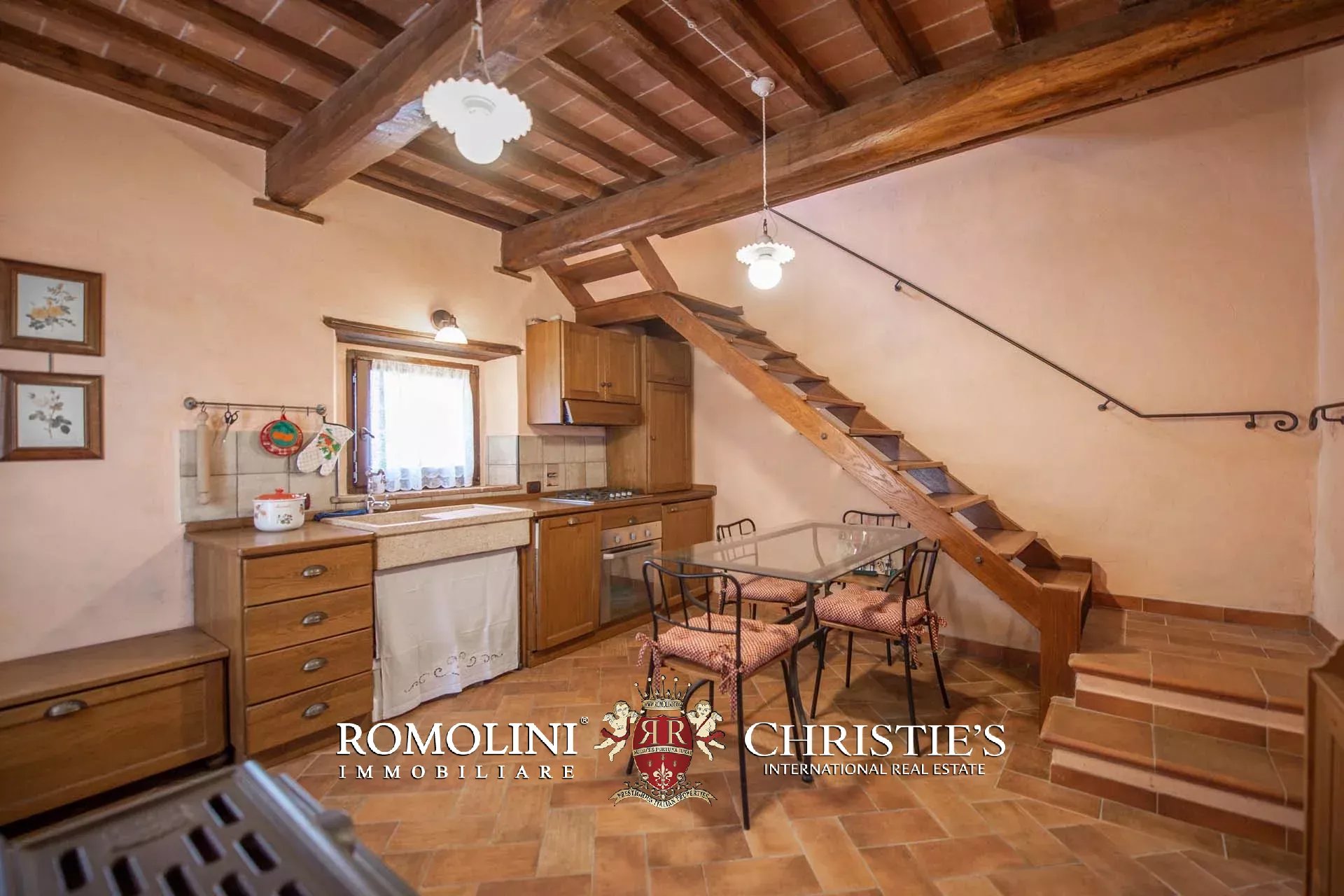7 Bedroom Villa/Townhouse's Image 92