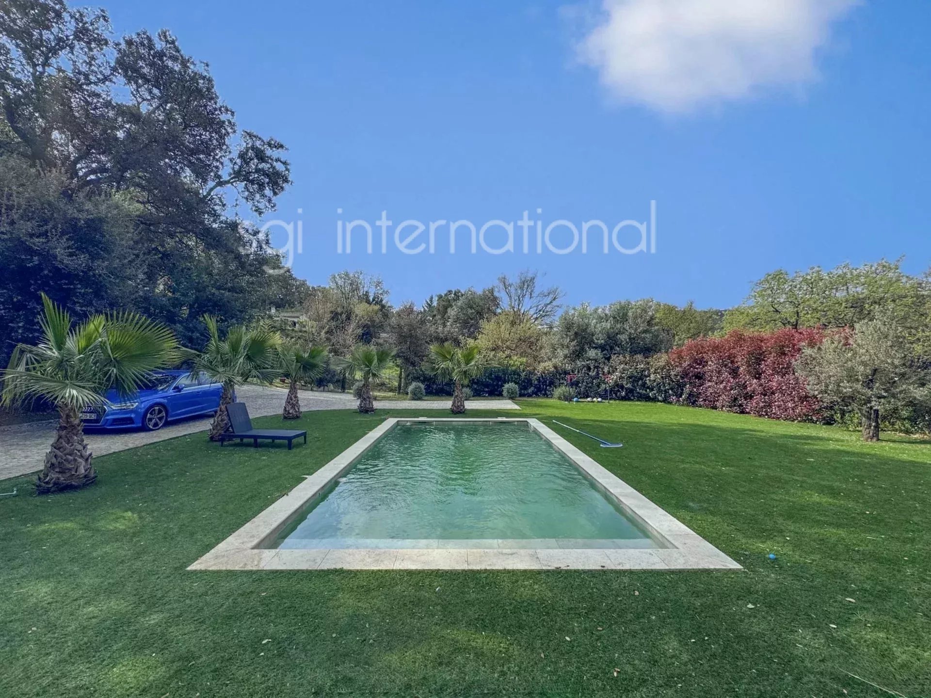 La Garde Freinet - renovated villa 1.5km from the village.