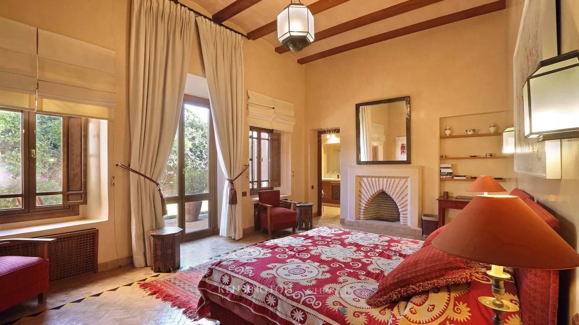 8 Bedroom Villa/Townhouse's Image 29