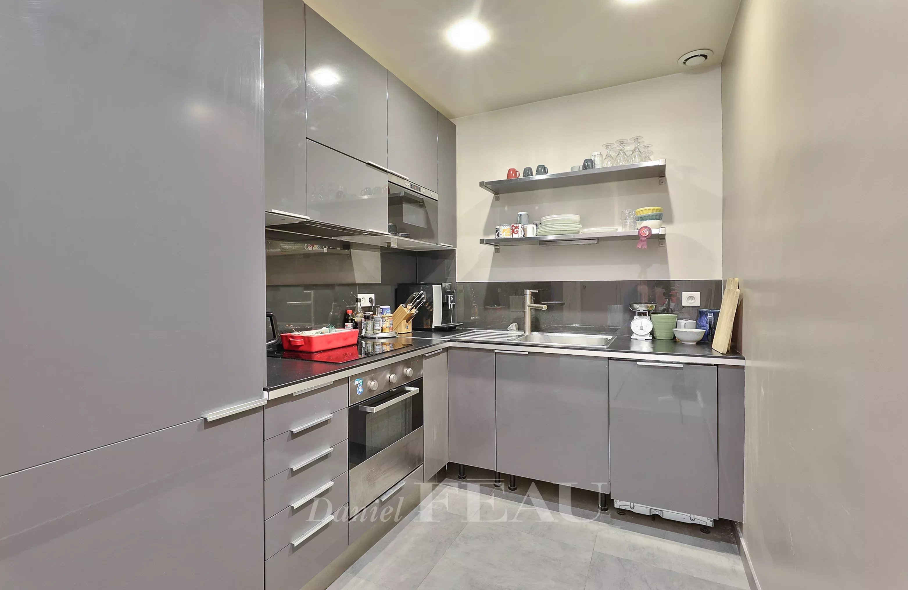 Location Appartement Paris 8ème