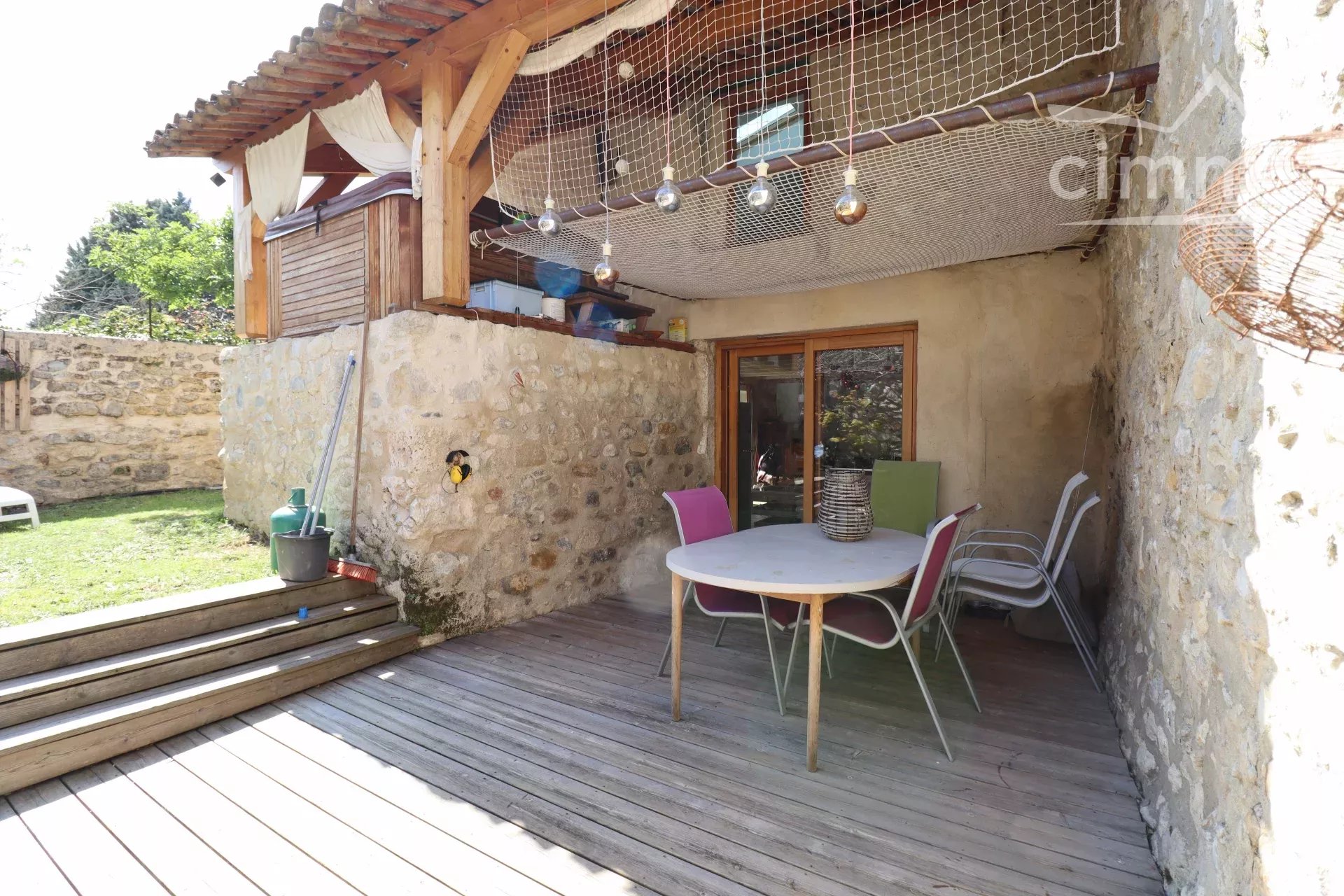 Agence immobilière de 