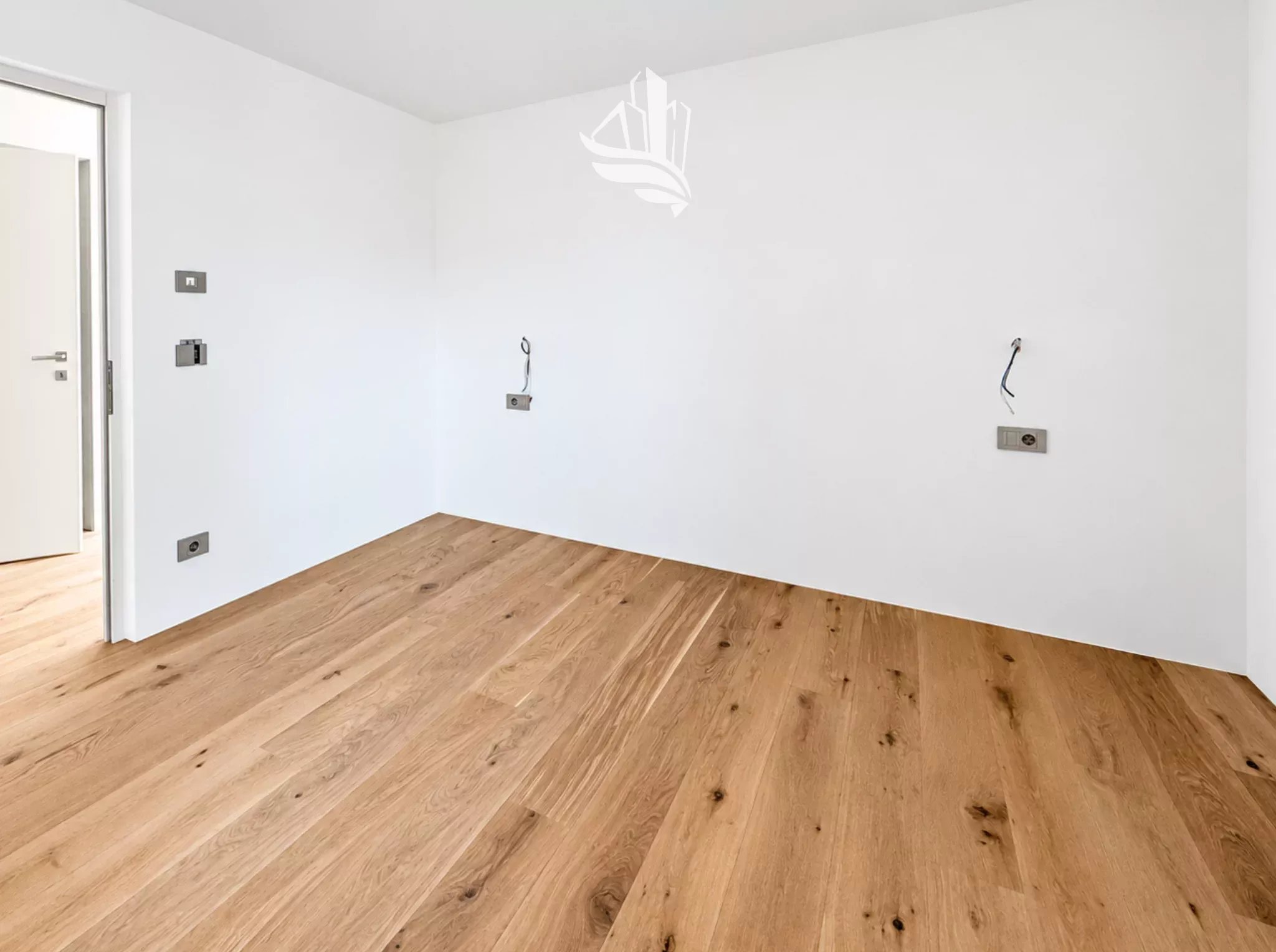 Montan-Glen: 4-Zimmer-Wohnung mit Panoramablick in ruhiger Sonnenlage