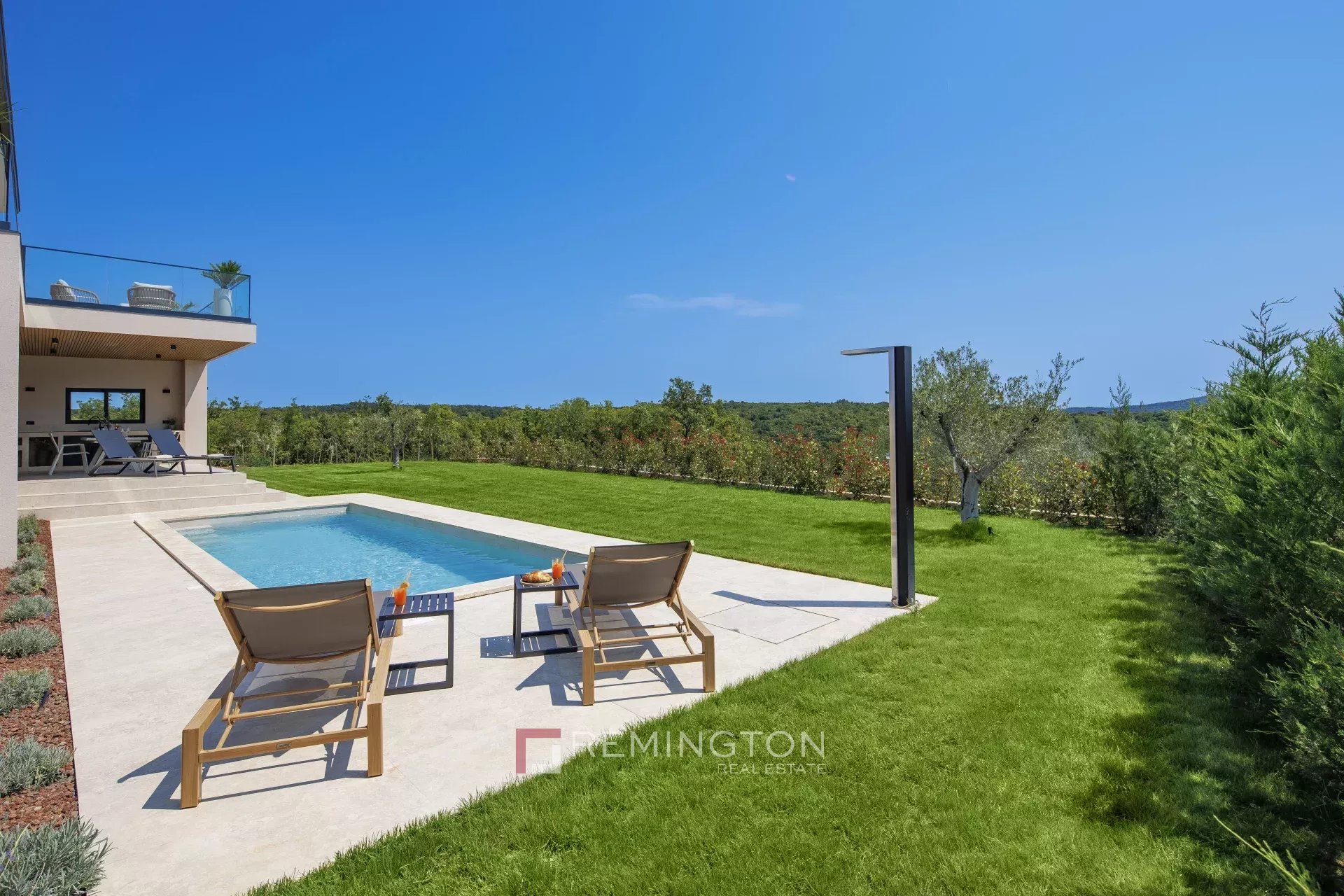 2 Bedroom Villa/Townhouse's Image 17