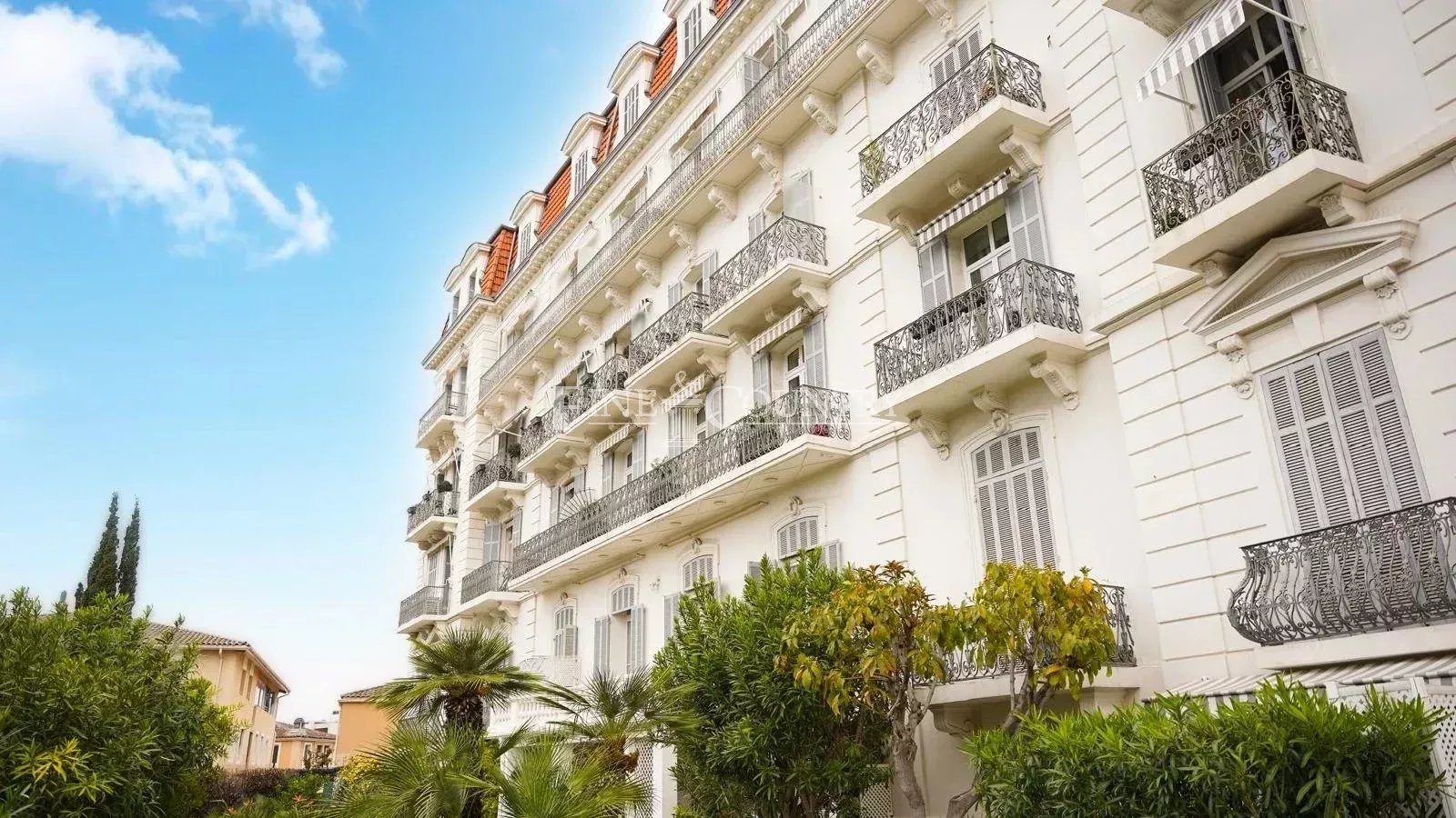 Photo of Apartment for sale Cannes walking distance to the centre