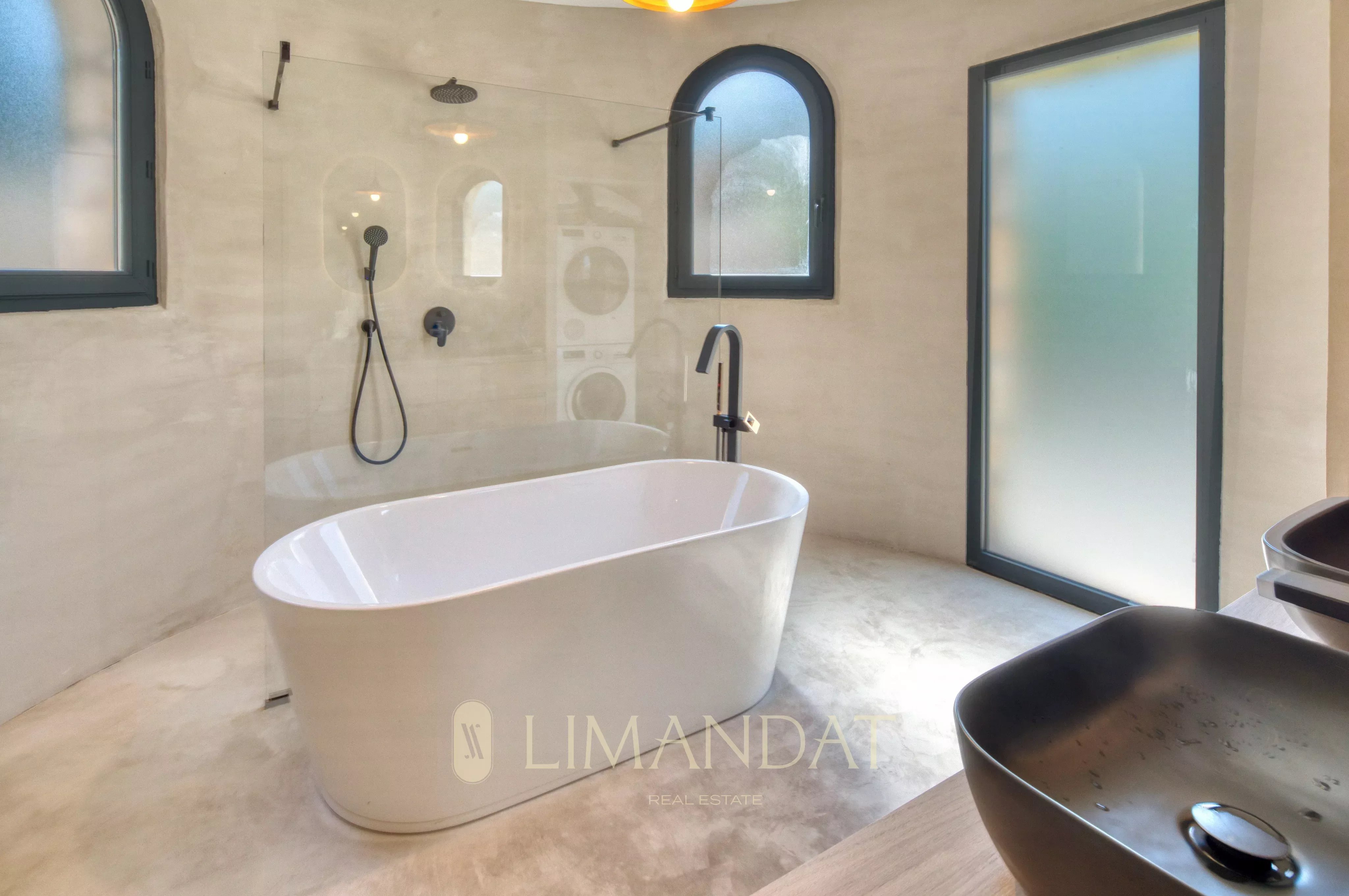 CANNES OXFORD - CHARMING VILLA + LAND CONSTRUCTIBLE