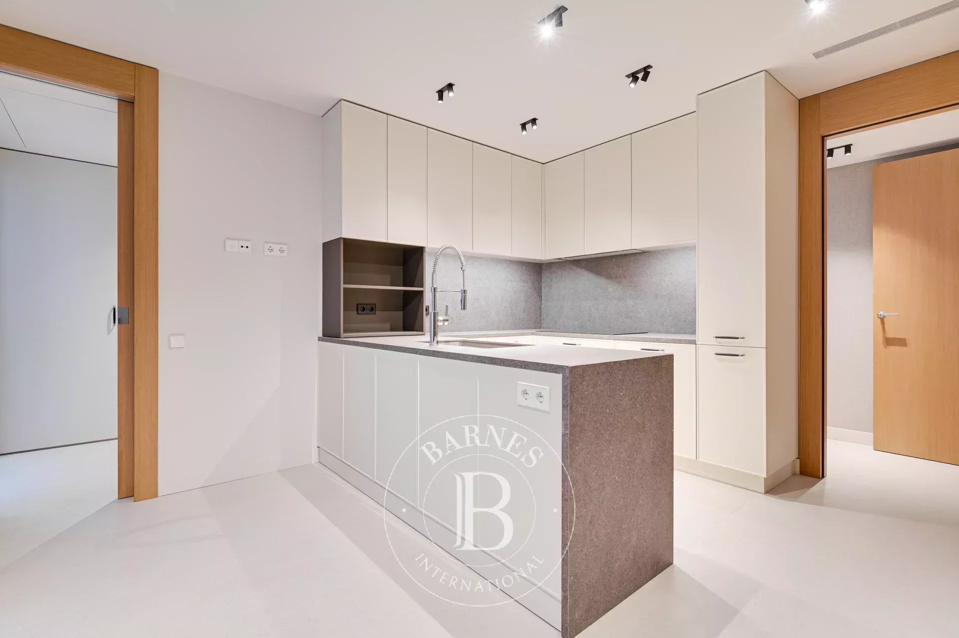 Daire Barcelona - picture 13