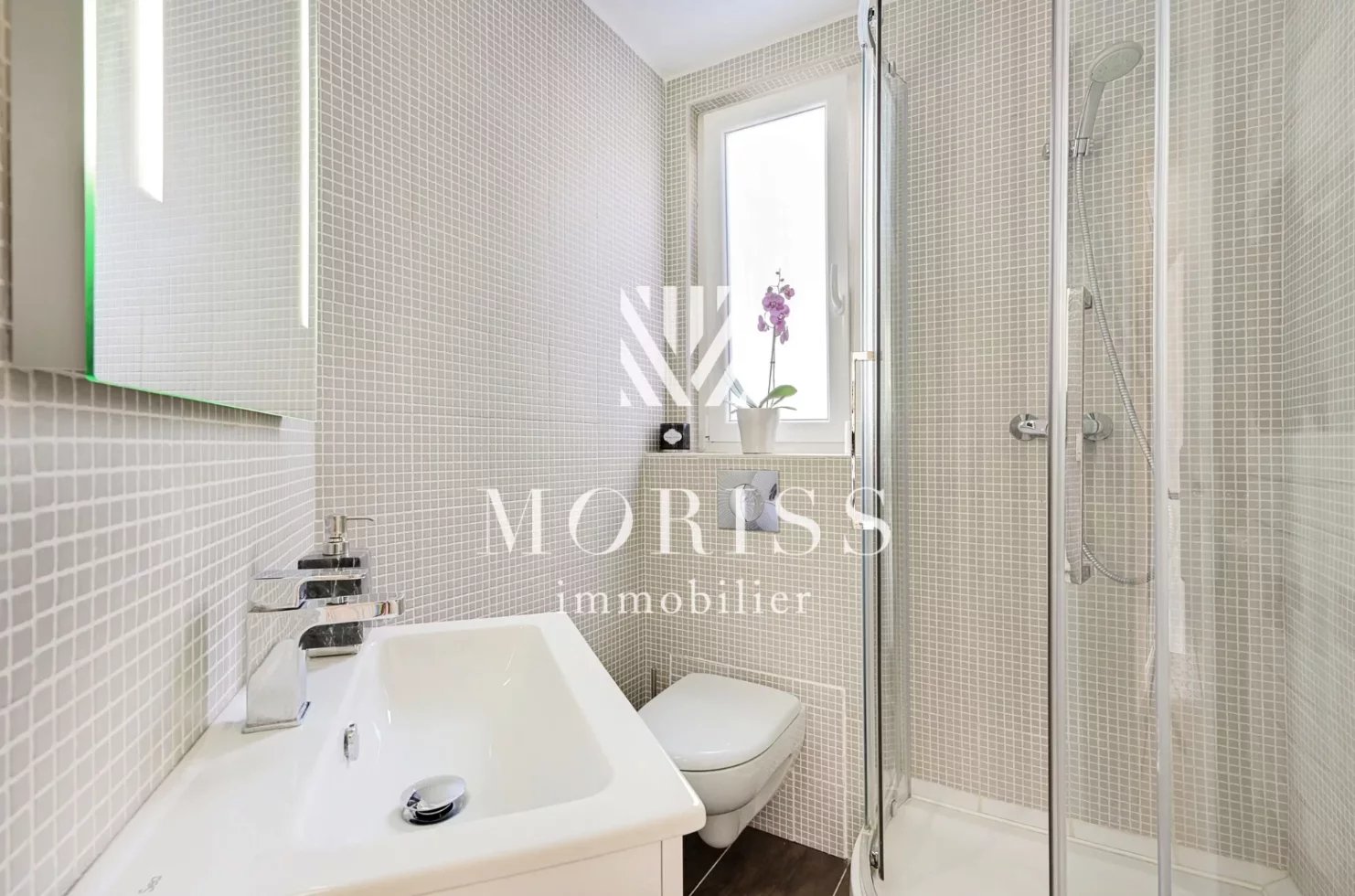 APPARTEMENT 2PIECES - 75011 - Image Array