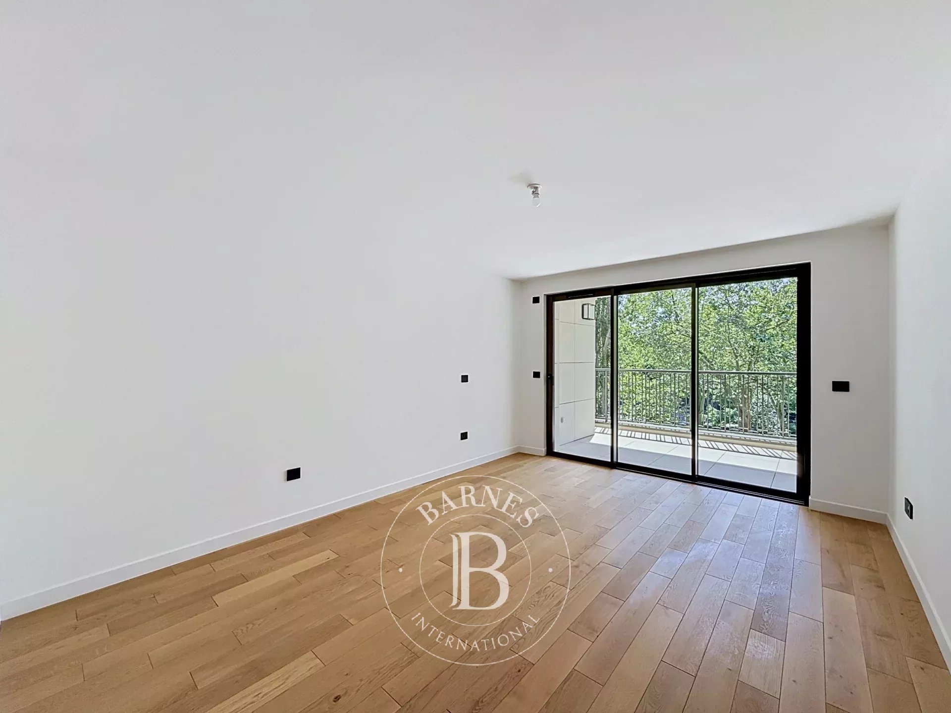 Neuilly-sur-Seine  - Piso 5 Cuartos 3 Habitaciones - picture 12