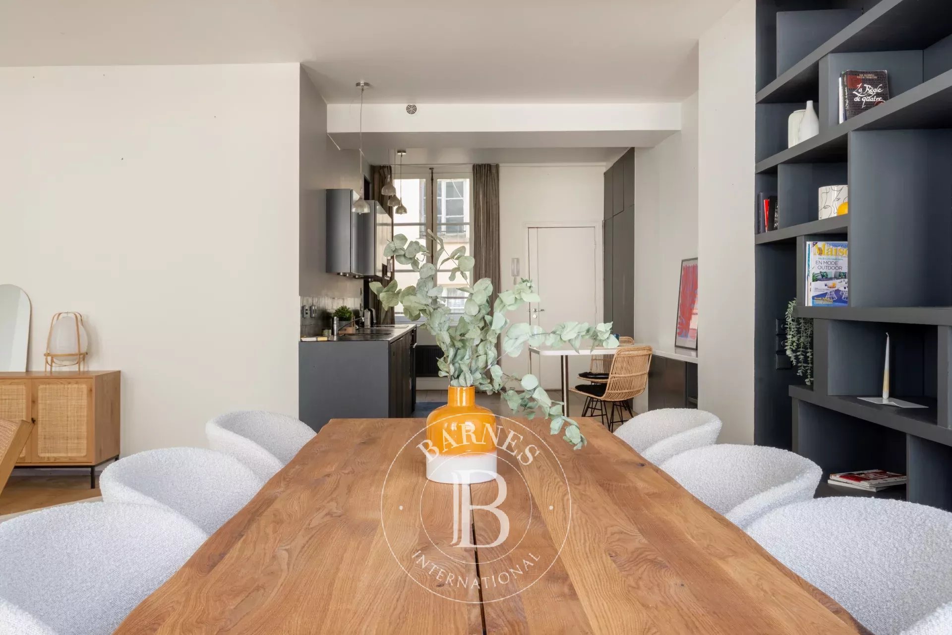 Daire Paris 3ème - picture 8