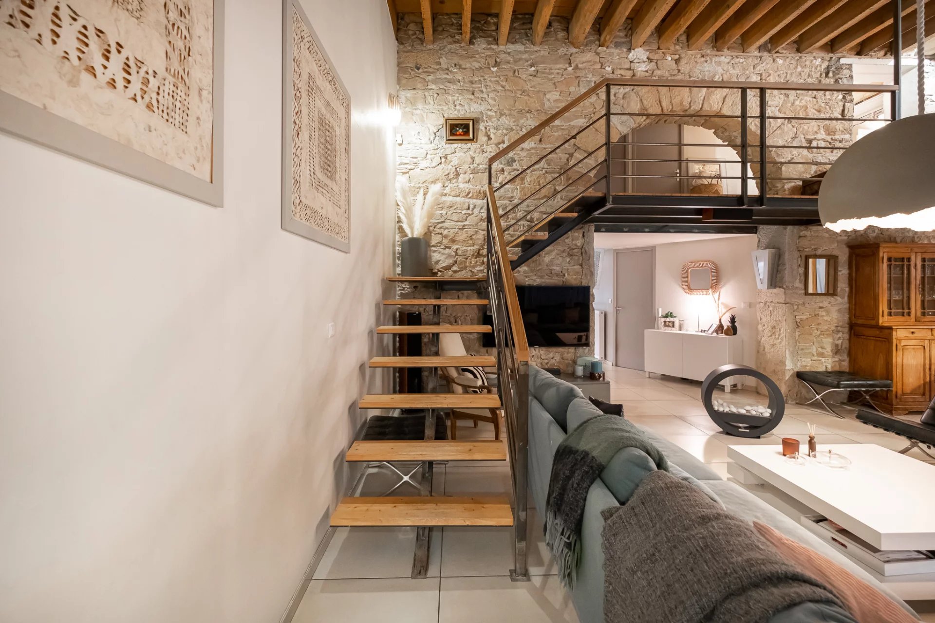 Rare  magnifique Loft  de caractère 150m² à 2h de Paris