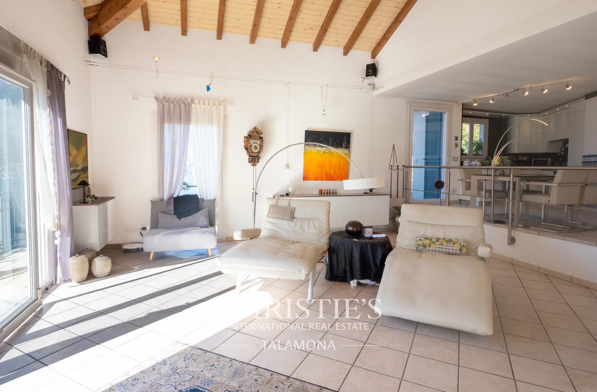 Villa/Townhouse's Image 4