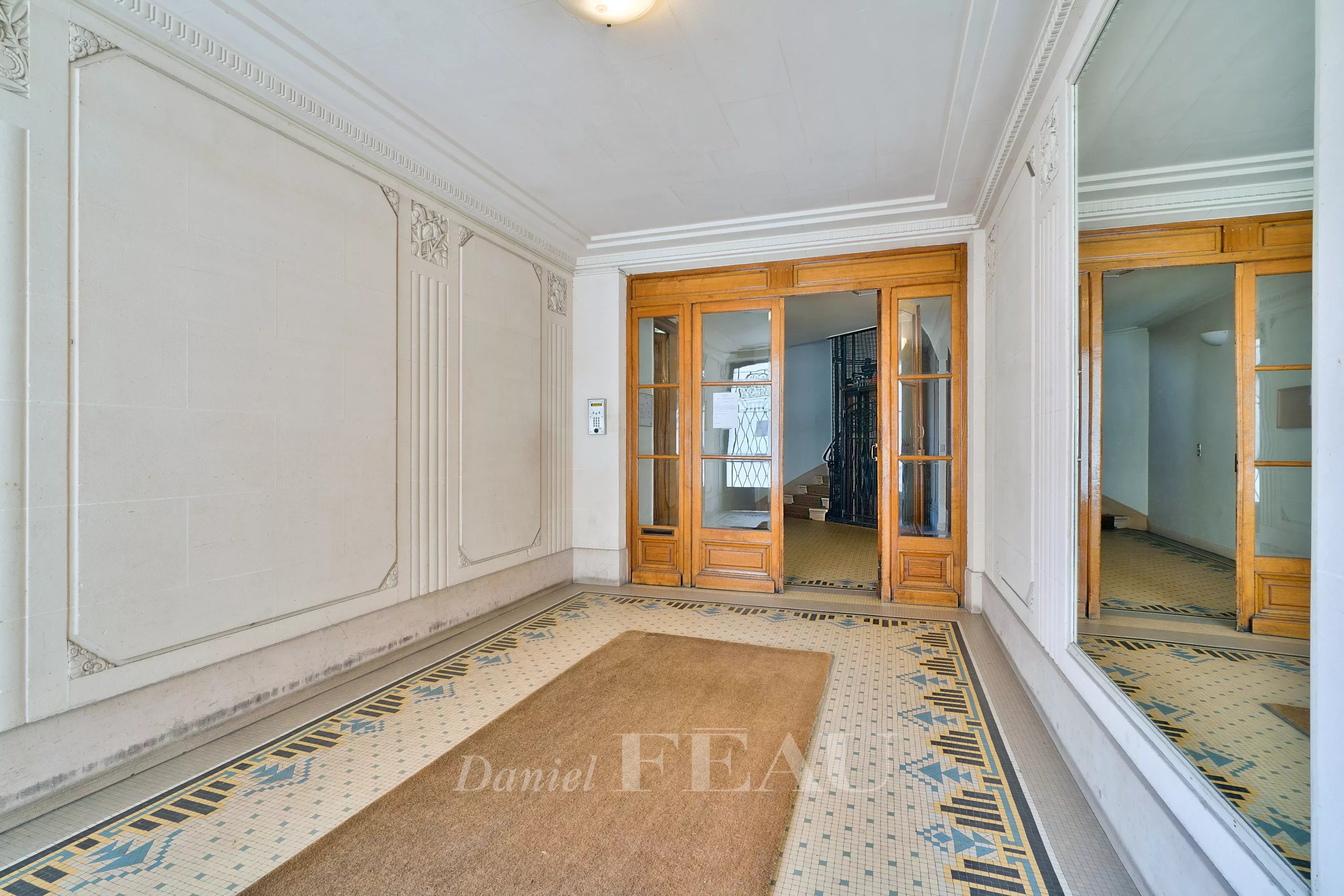 Rental Apartment Paris 17th