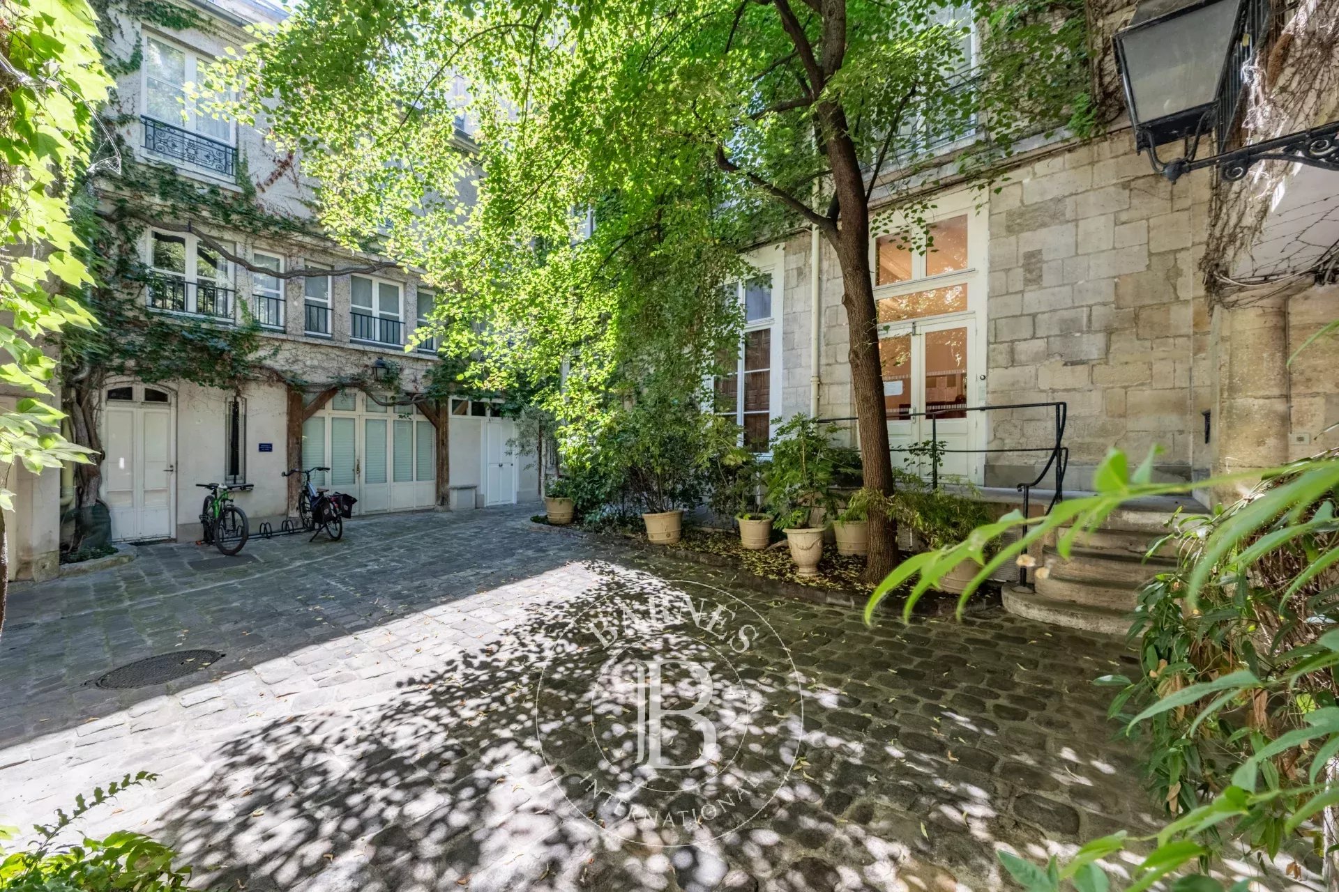 Apartment Paris 75004  -  ref 86848109 (picture 1)