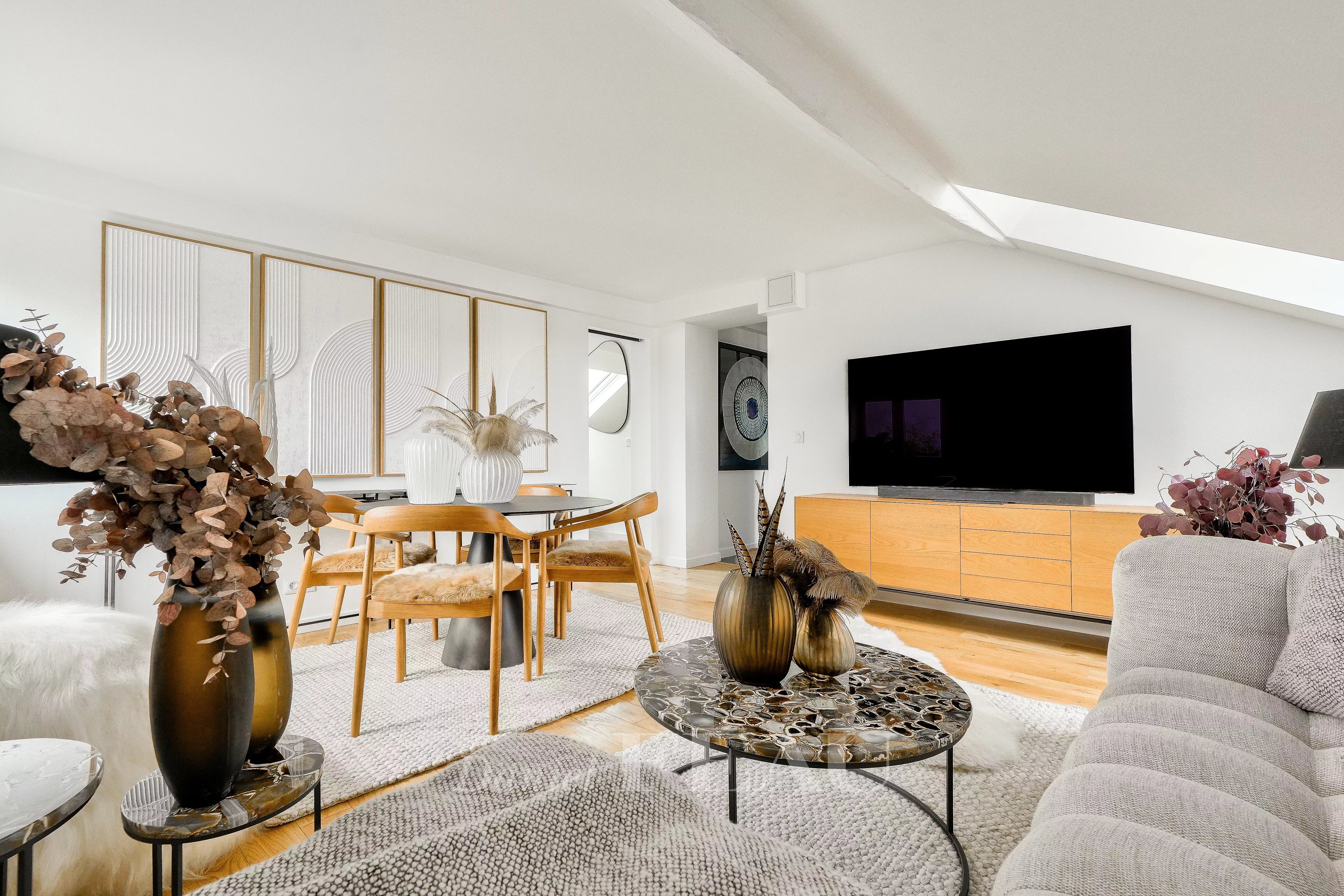 Sale Apartment Garches