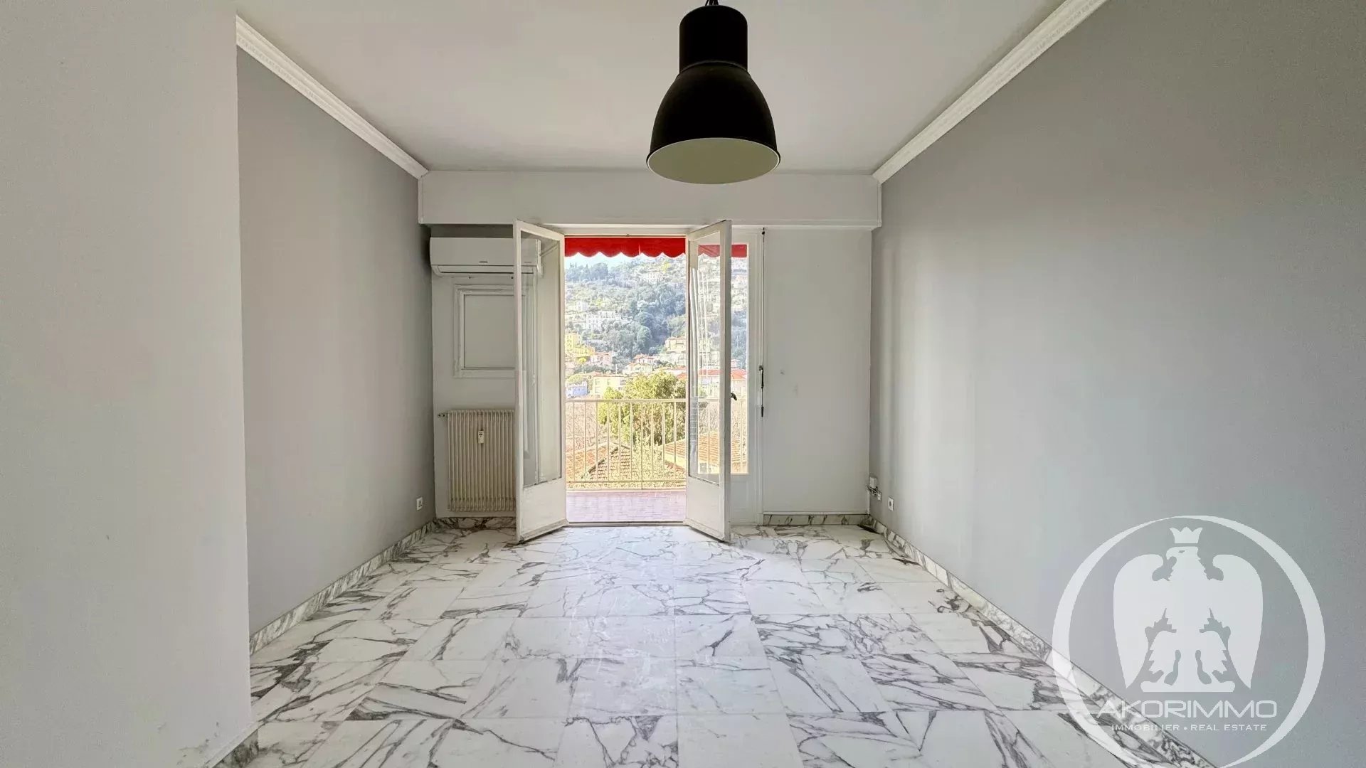 NICE NORD - APPARTEMENT 2 PIECES - TERRASSE VUE DEGAGEE