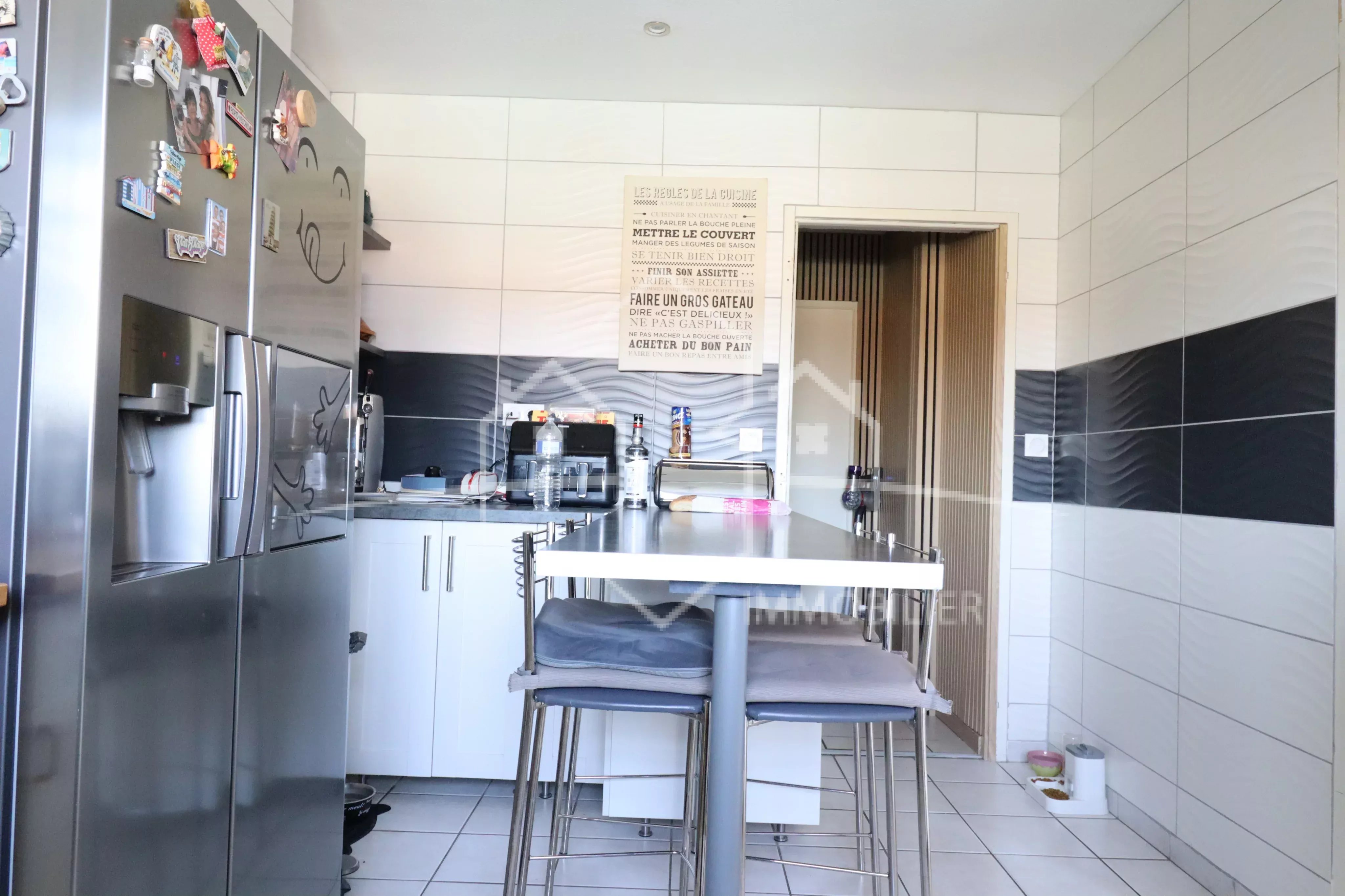 Maison familiale de 120 m² avec piscine à Saint-Maurice-l'Exil