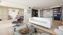 Superb apartment in a luxury residence — photo 3 of 7