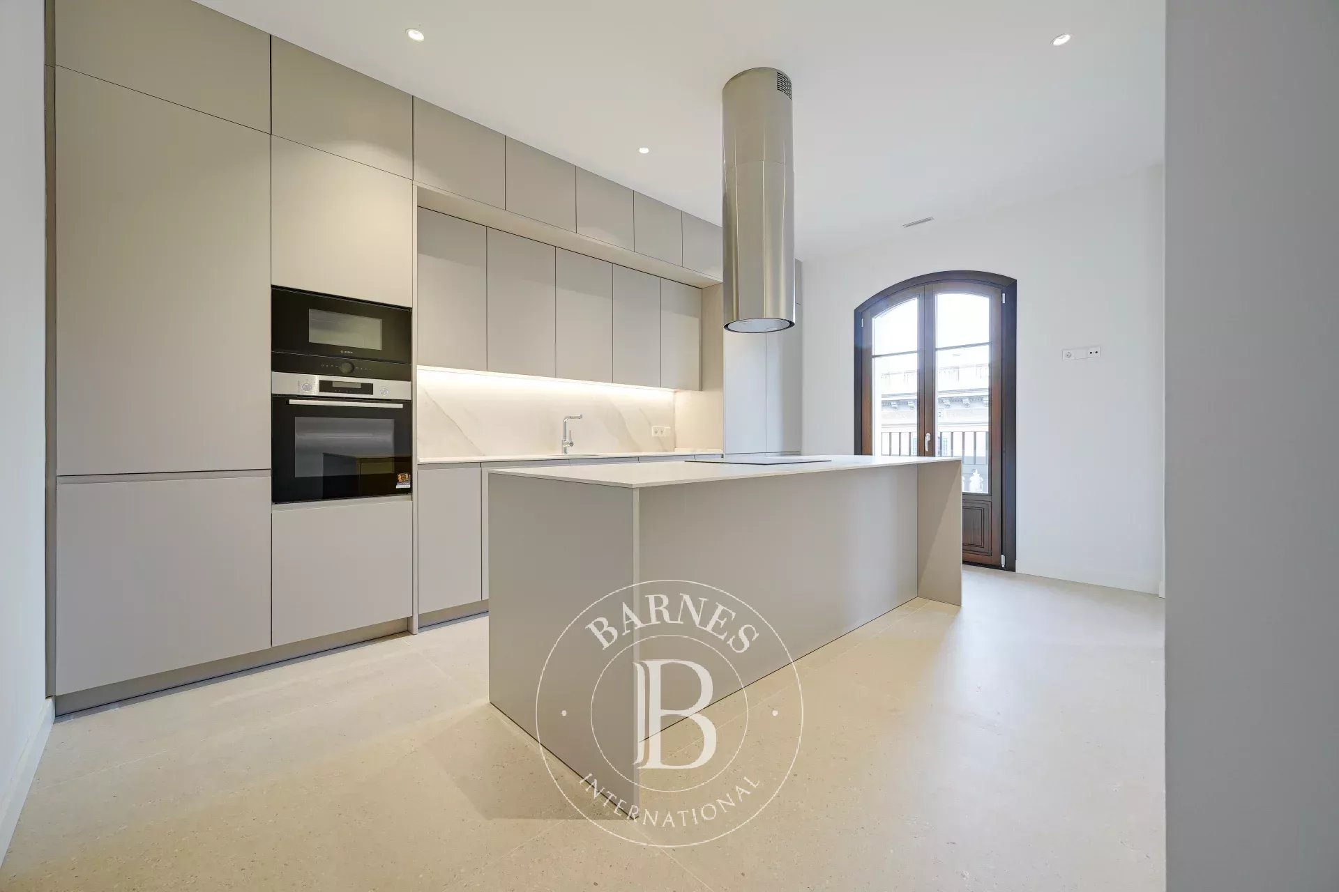 Penthouse Barcelona - picture 5