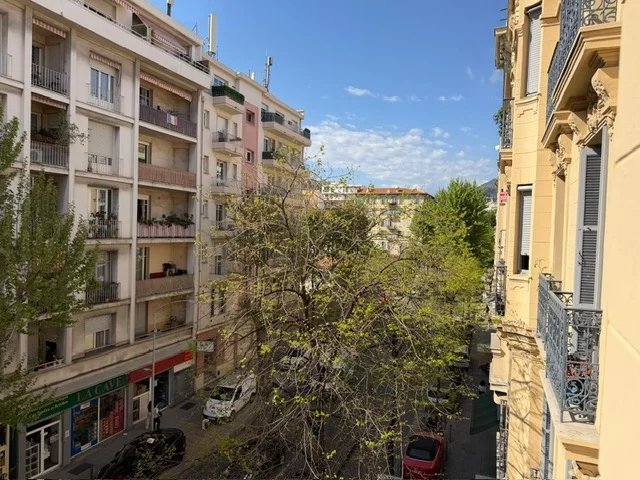 Nice Gambetta – 3 pièces de caractère – Beau potentiel